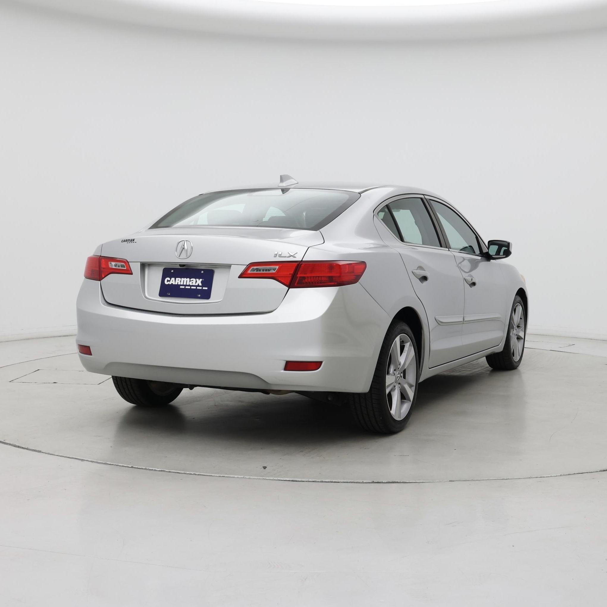 Thumbnail: 2013 Acura ILX - 8
