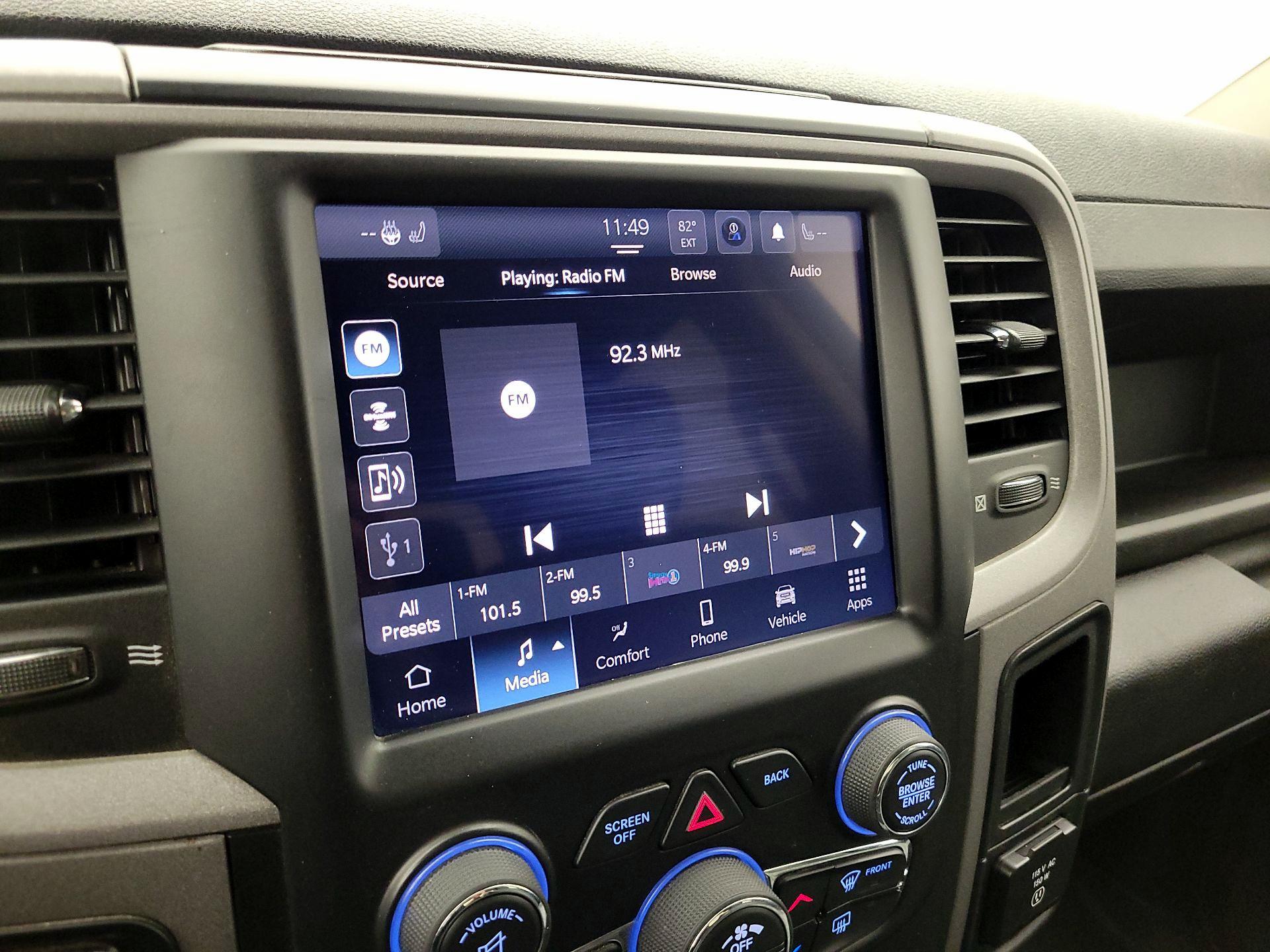 Thumbnail: 2022 RAM 1500 Classic - 15