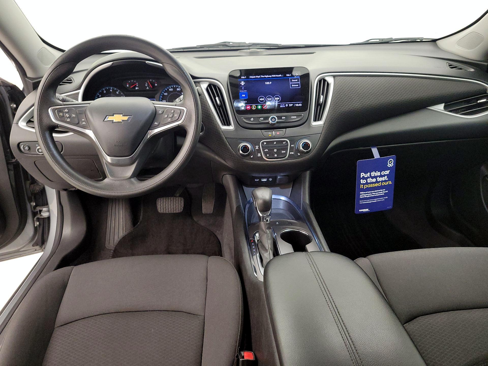 Thumbnail: 2023 Chevrolet Malibu - 9