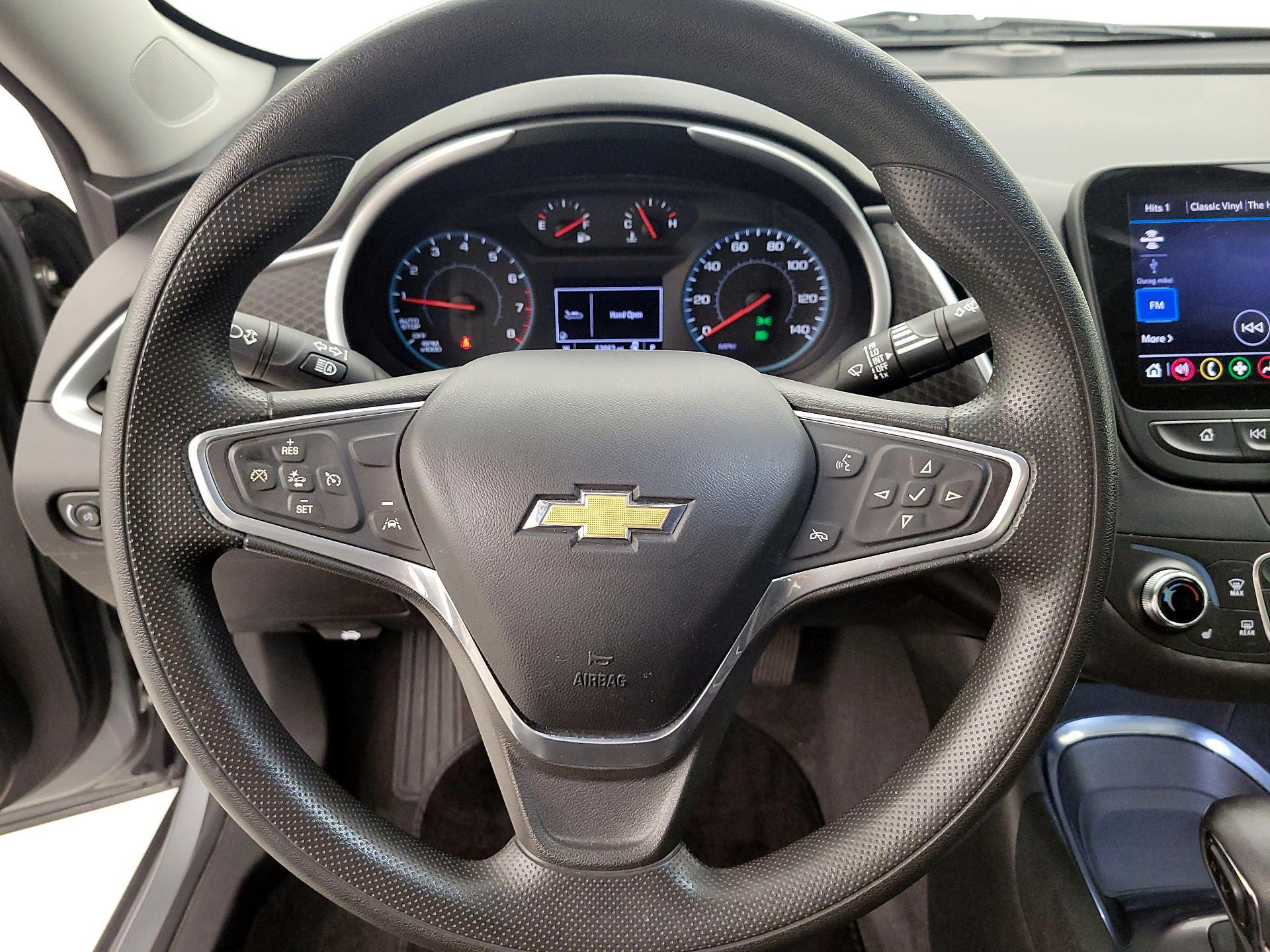 Thumbnail: 2023 Chevrolet Malibu - 10
