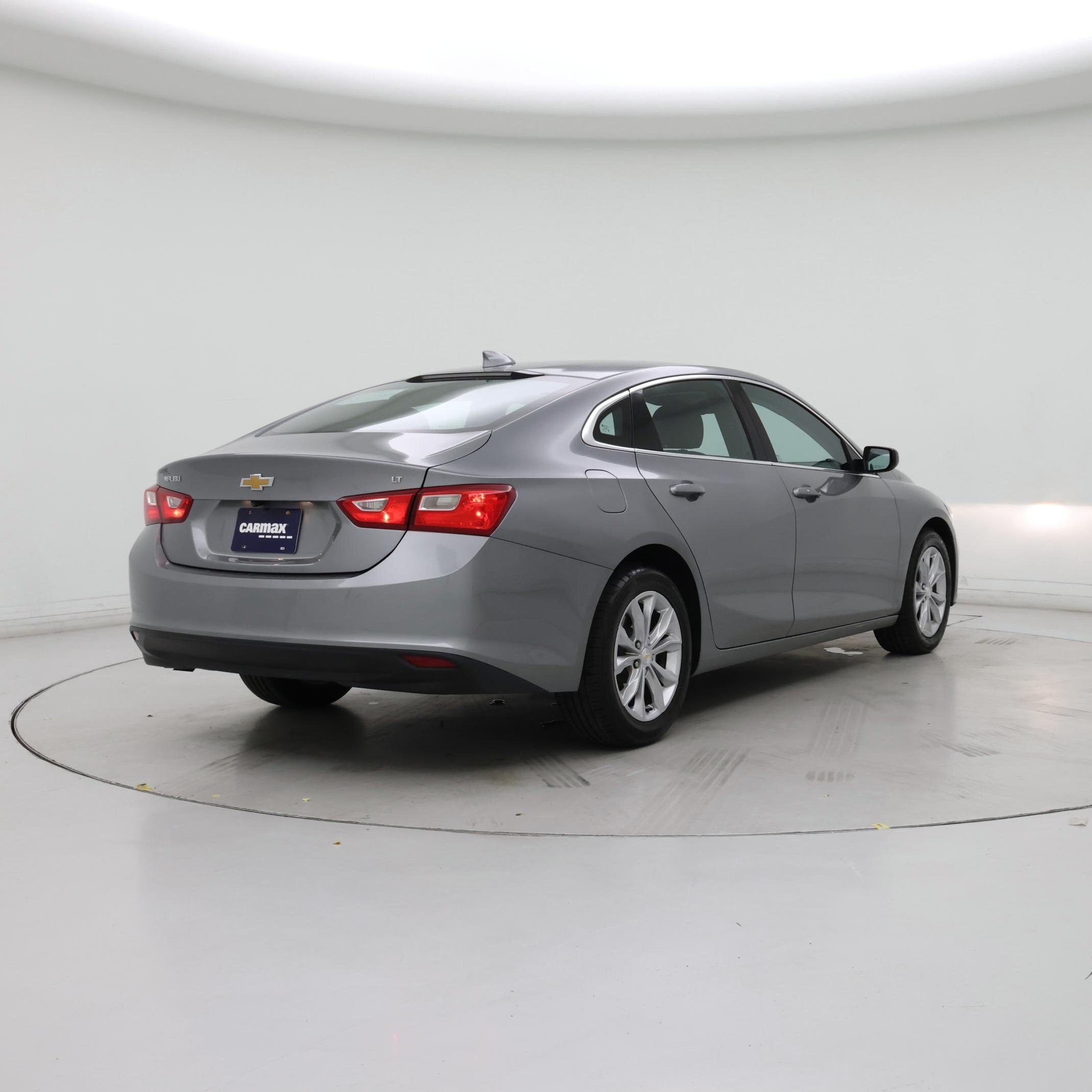 Thumbnail: 2023 Chevrolet Malibu - 8
