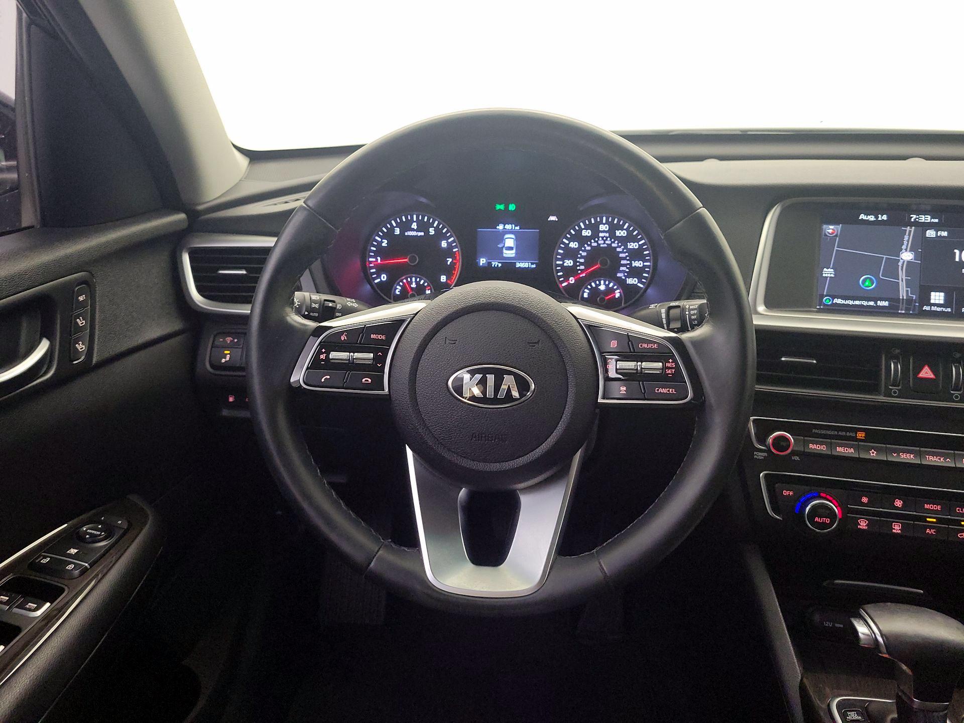 Thumbnail: 2020 Kia Optima - 10