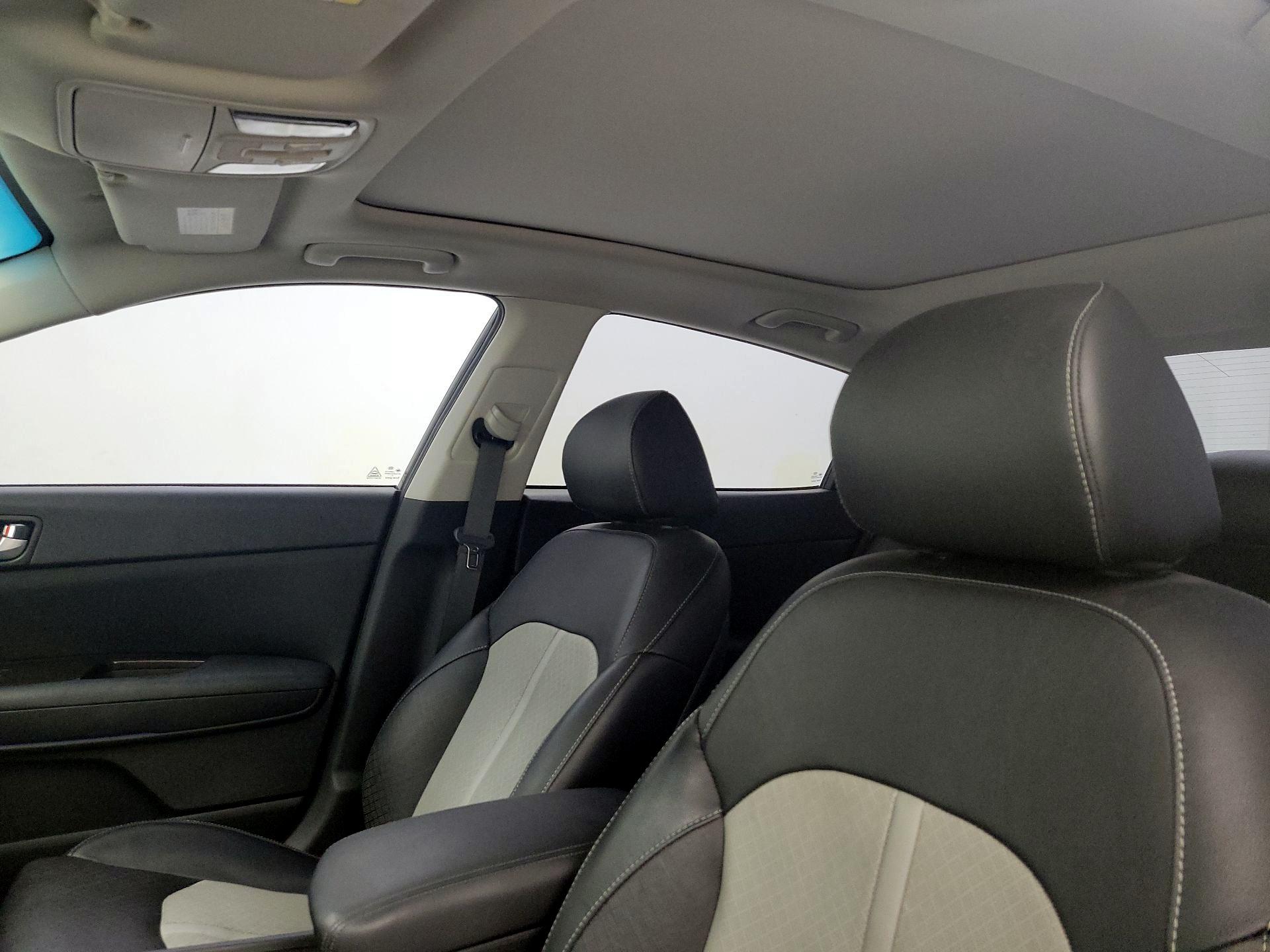 Thumbnail: 2020 Kia Optima - 19