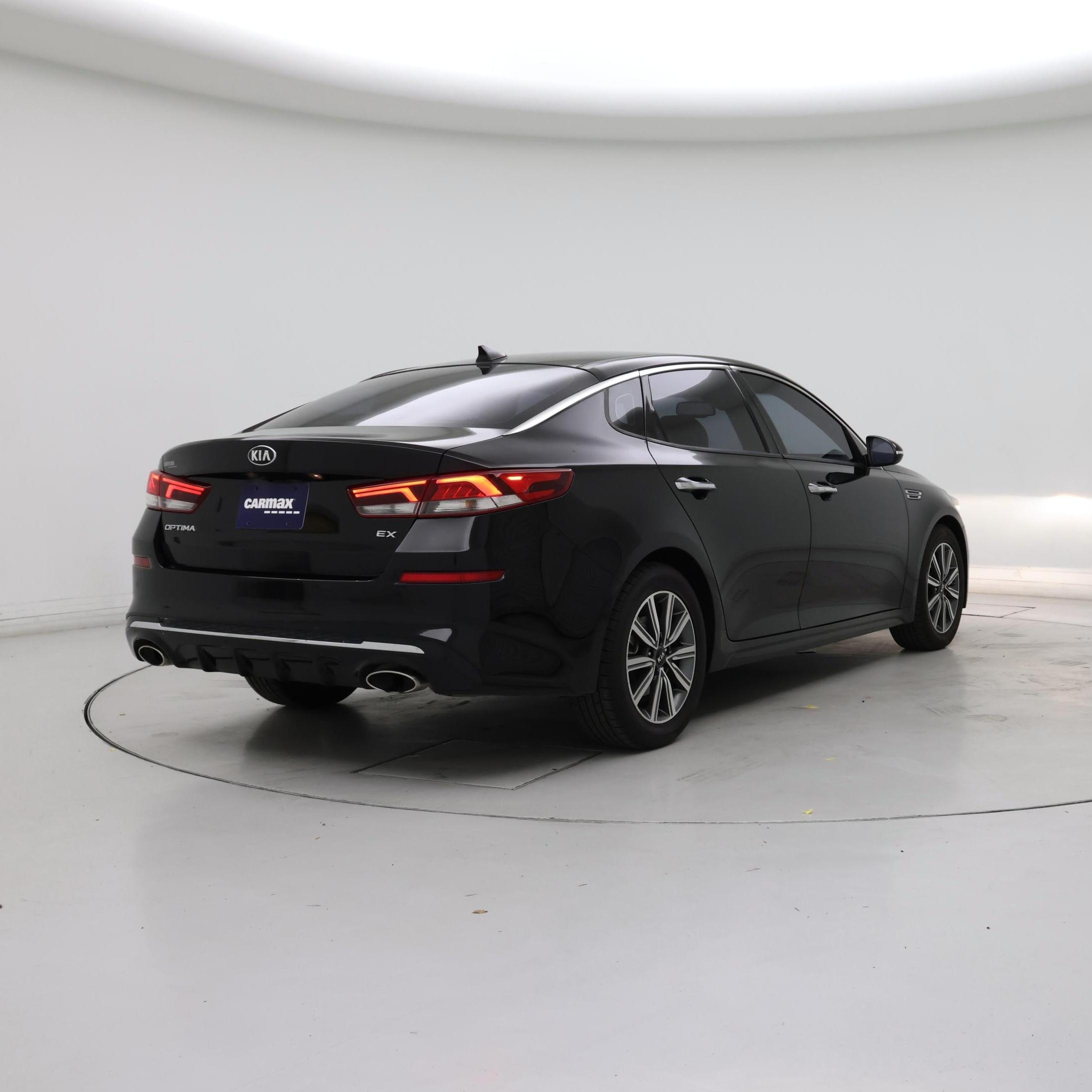 Thumbnail: 2020 Kia Optima - 8
