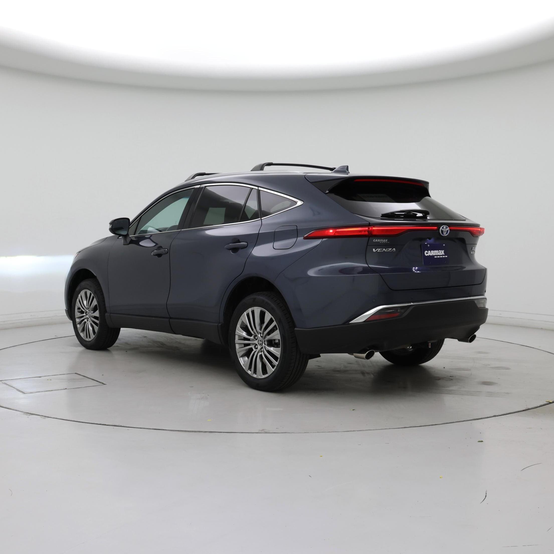 Thumbnail: 2022 Toyota Venza - 2
