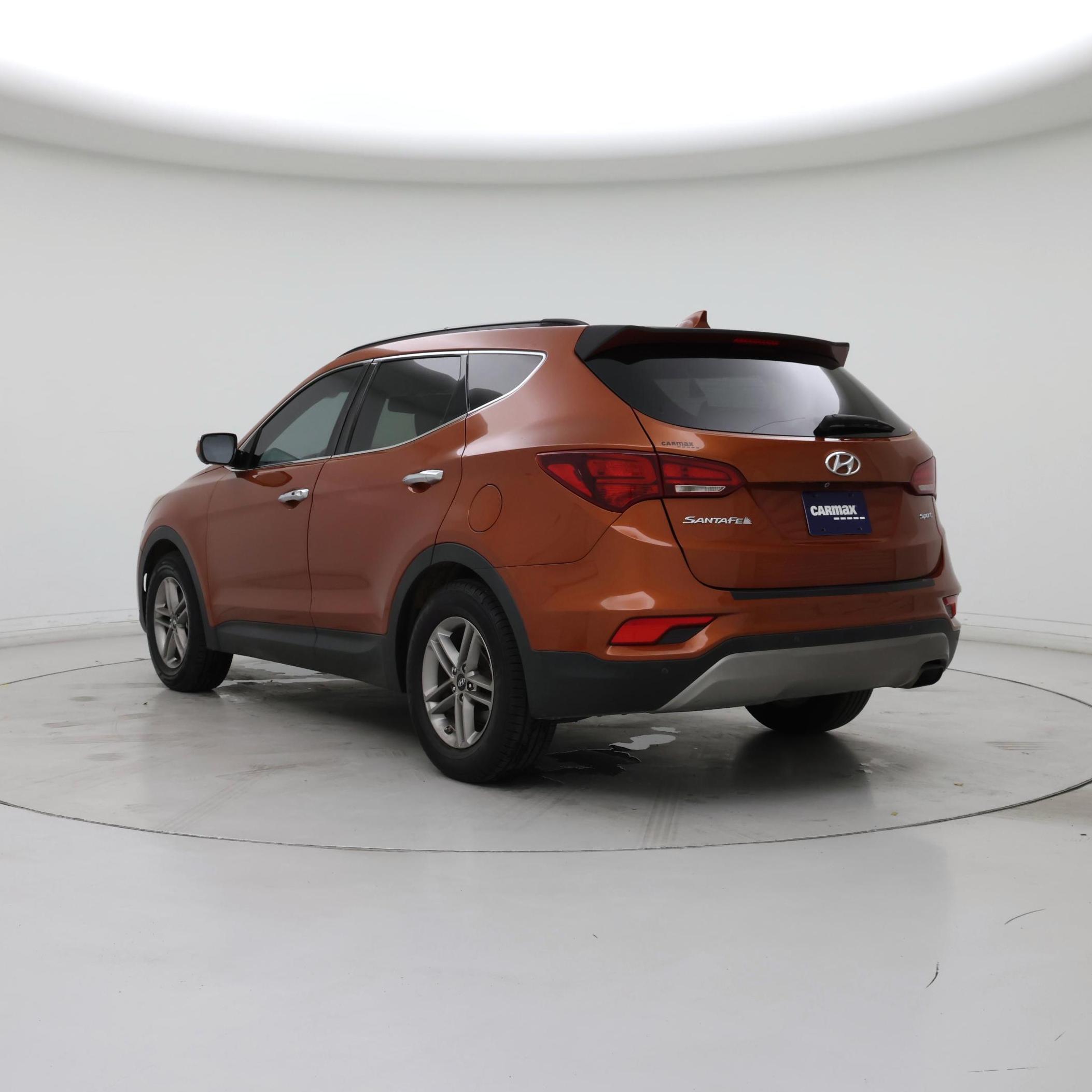 Thumbnail: 2017 Hyundai Santa Fe - 2