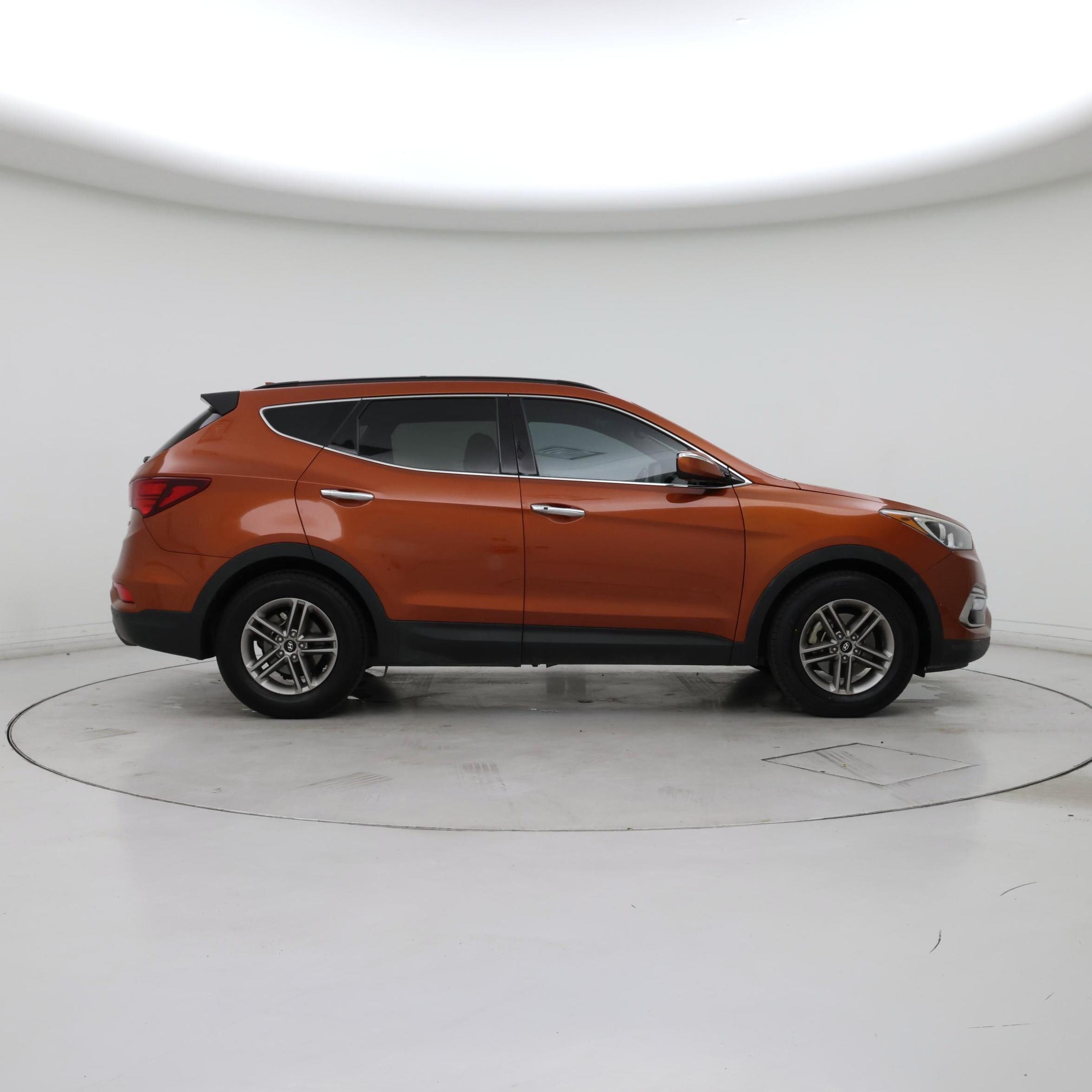 Thumbnail: 2017 Hyundai Santa Fe - 7