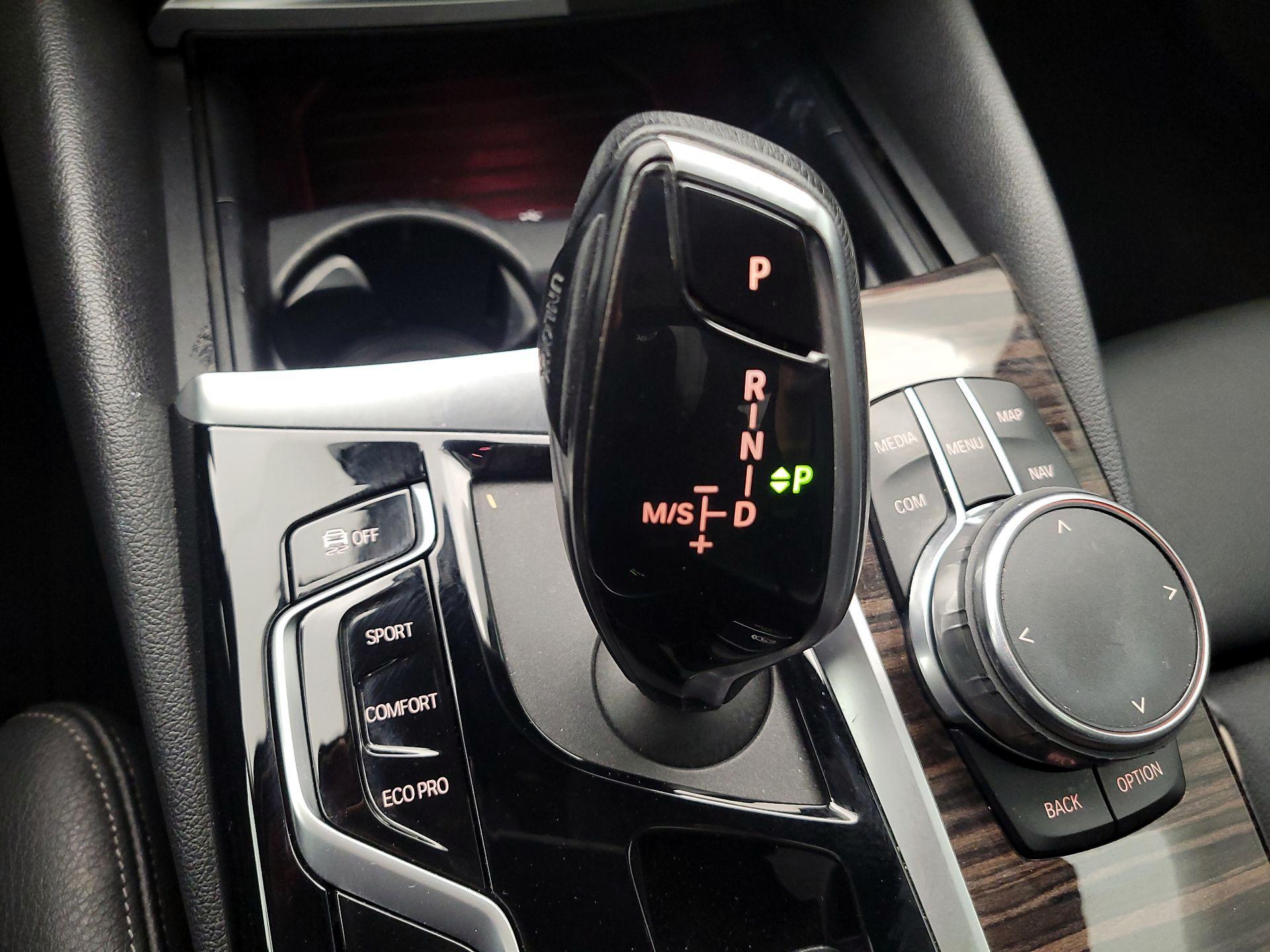 Thumbnail: 2019 BMW 5 Series - 18