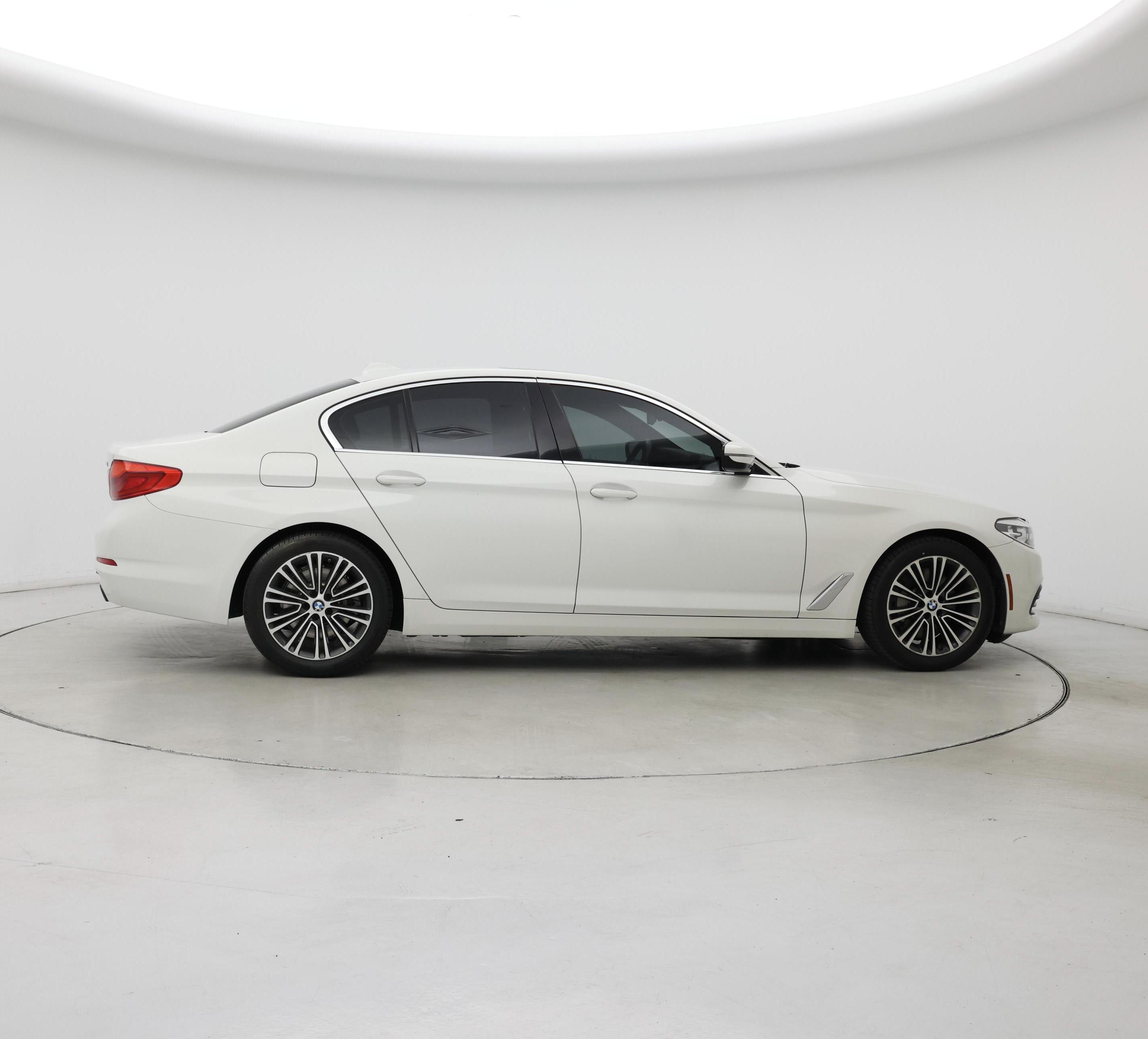 Thumbnail: 2019 BMW 5 Series - 7