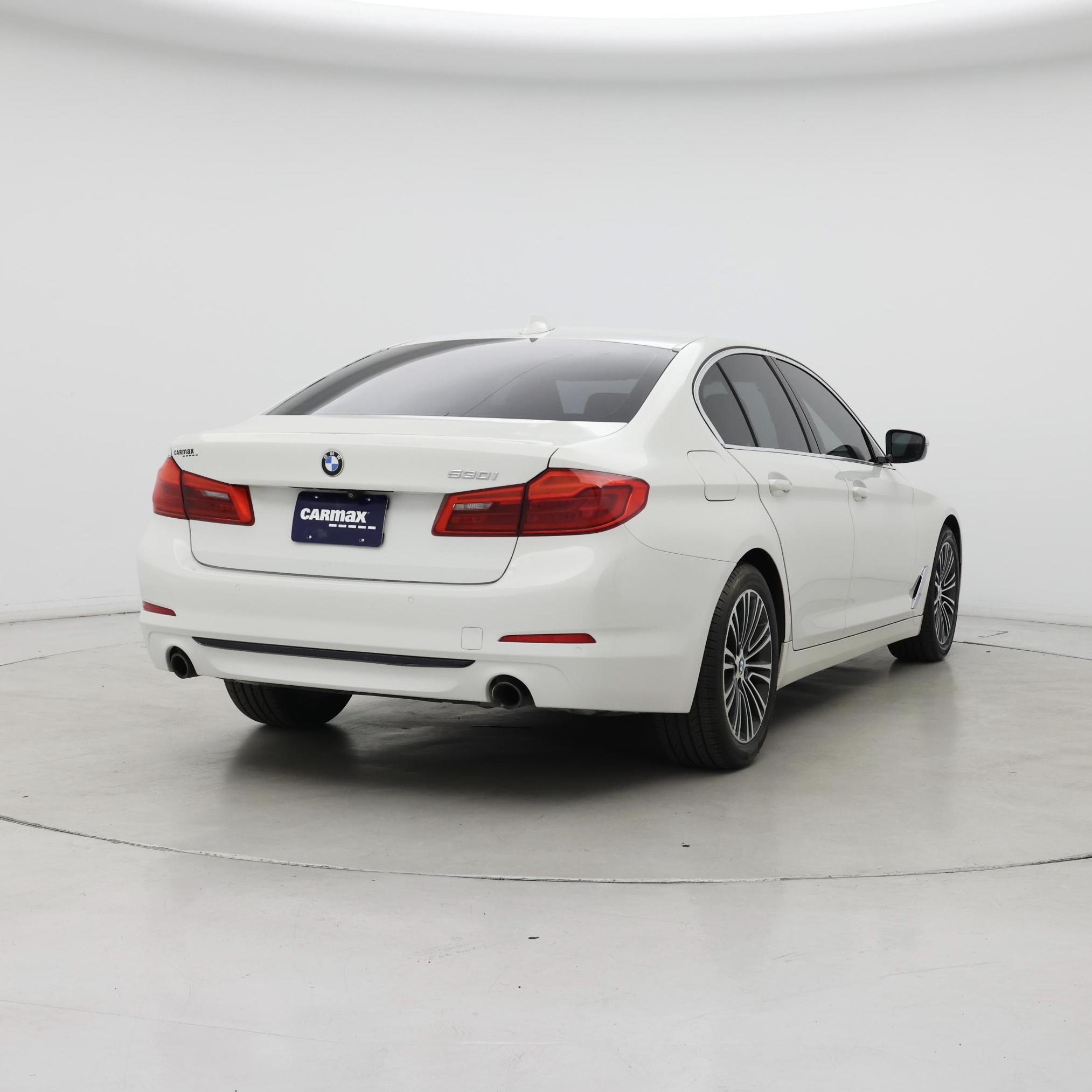 Thumbnail: 2019 BMW 5 Series - 8
