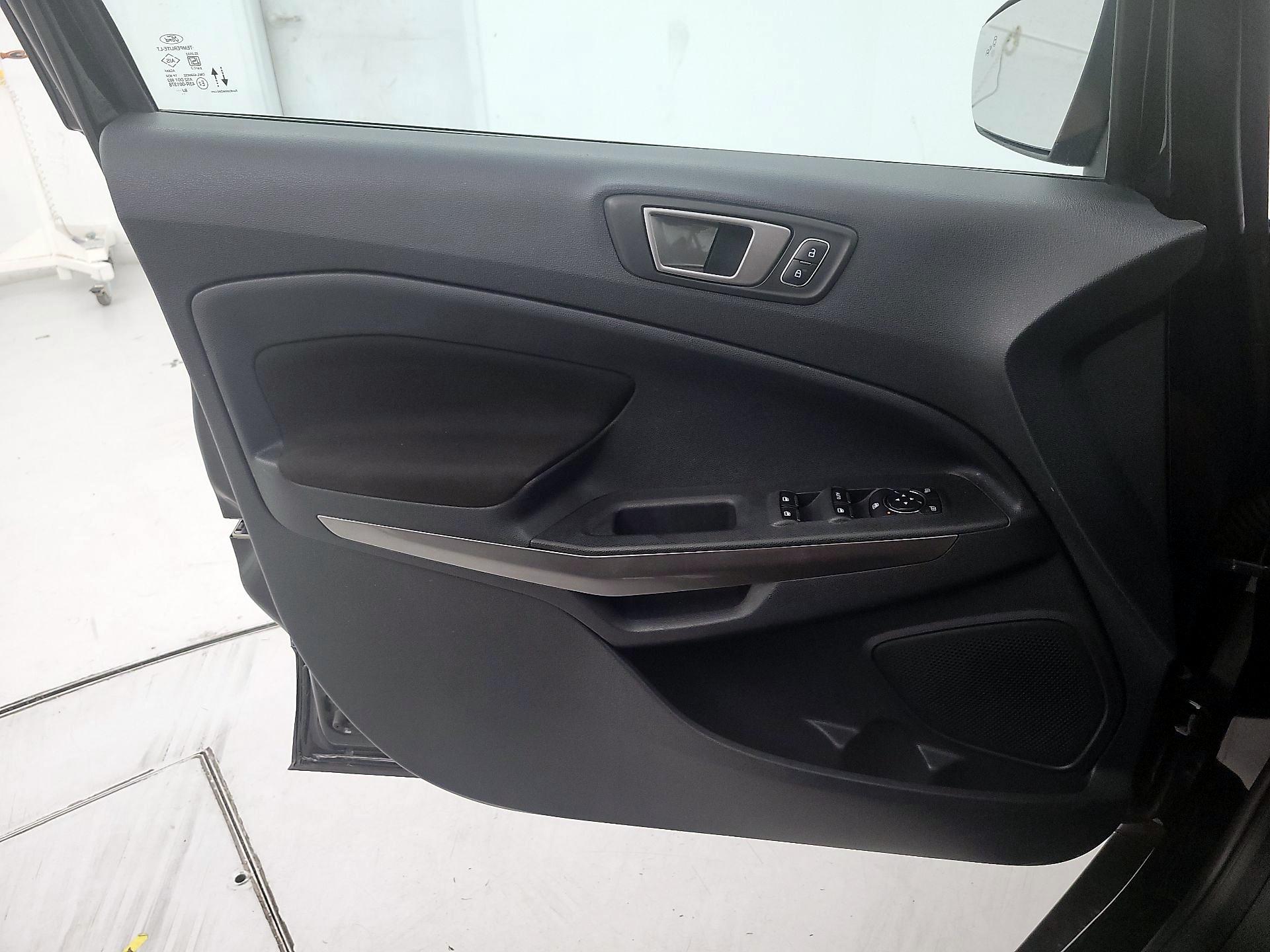 Thumbnail: 2020 Ford EcoSport - 12