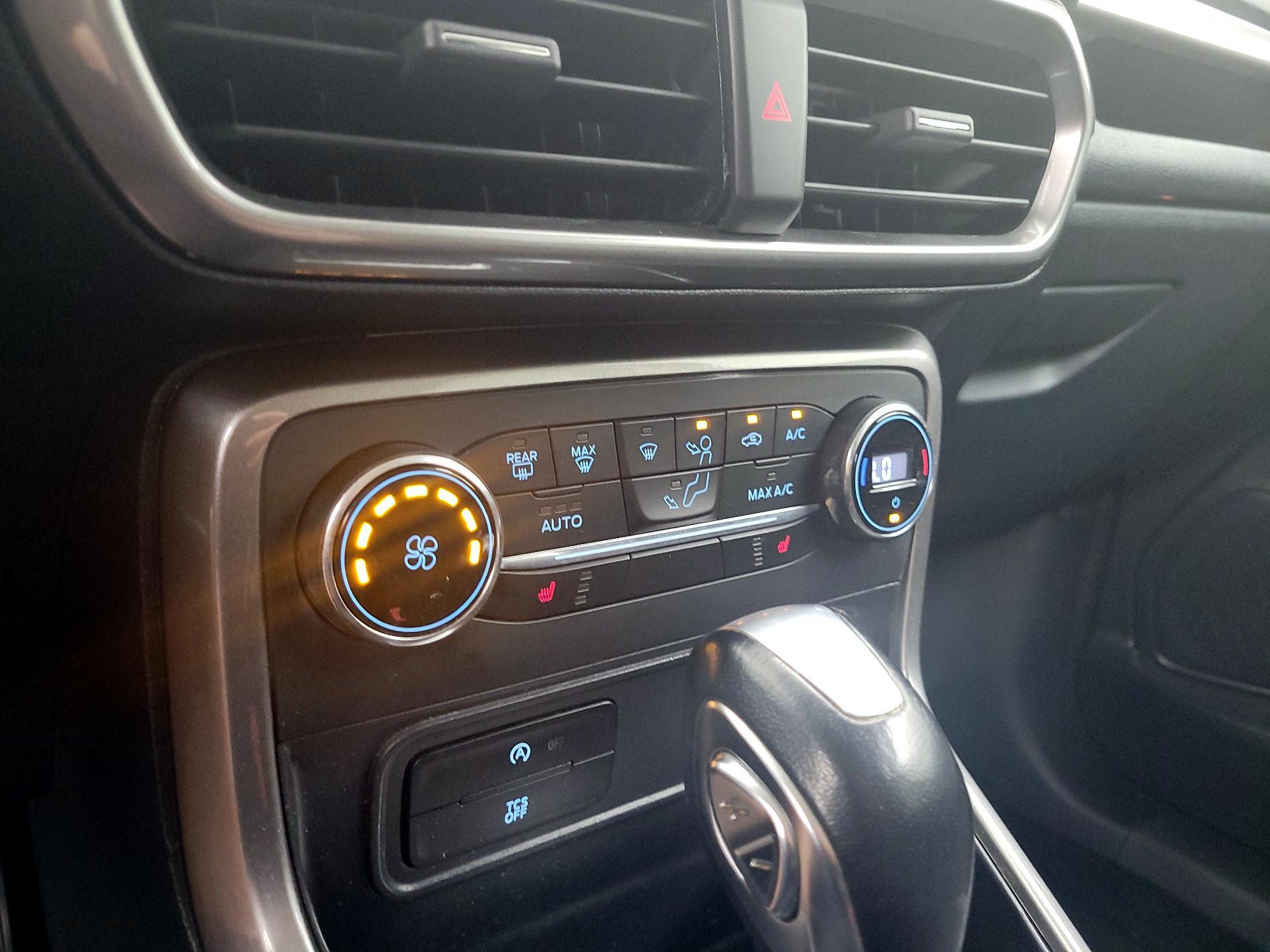 Thumbnail: 2020 Ford EcoSport - 17