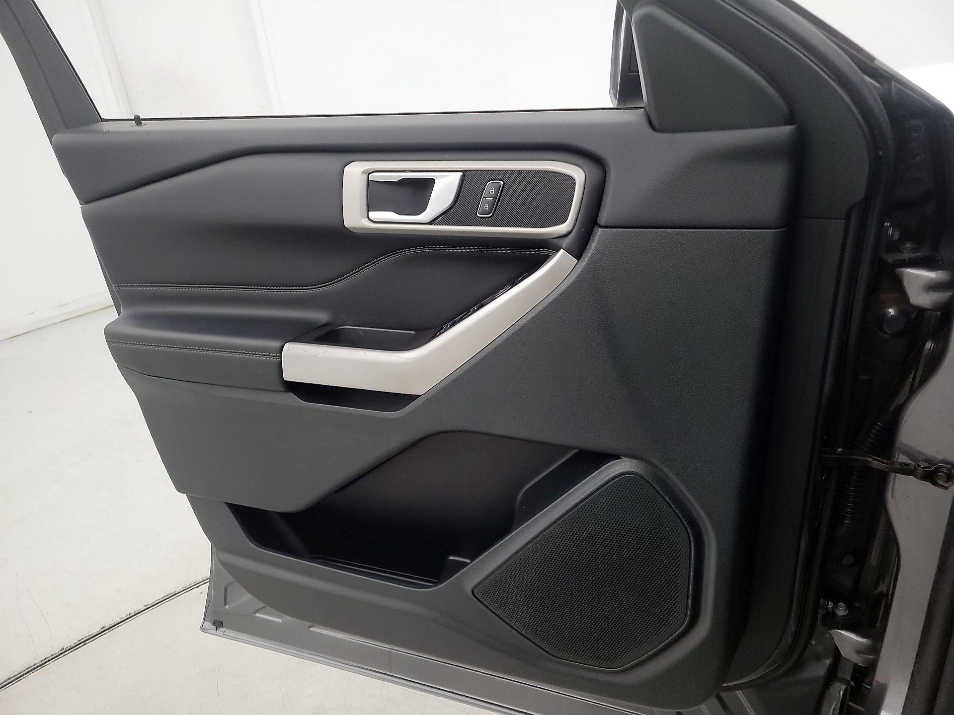Thumbnail: 2023 Ford Explorer - 12