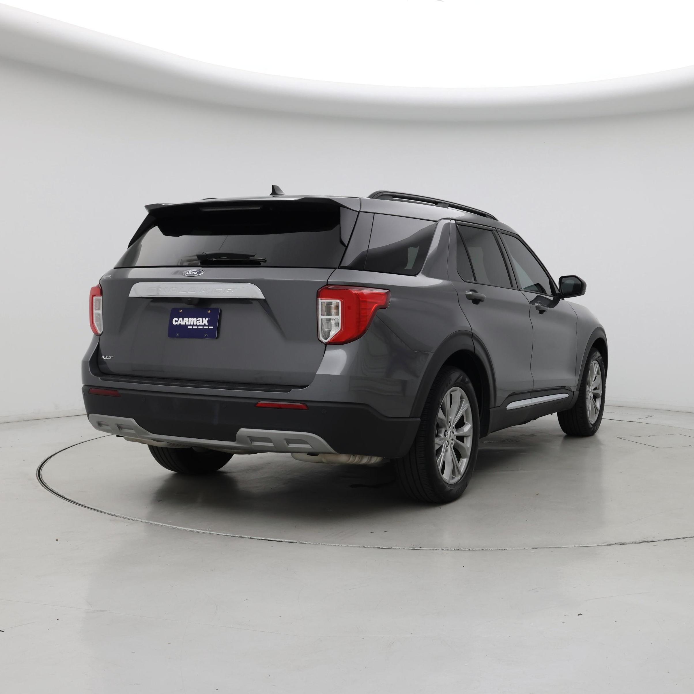 Thumbnail: 2023 Ford Explorer - 8