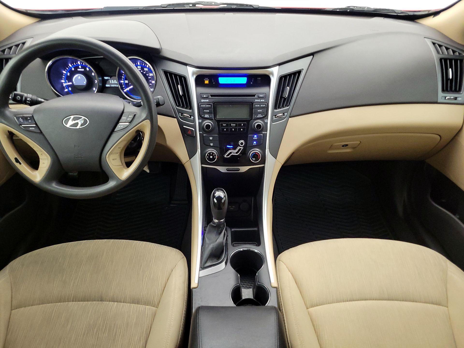 Thumbnail: 2013 Hyundai Sonata - 9