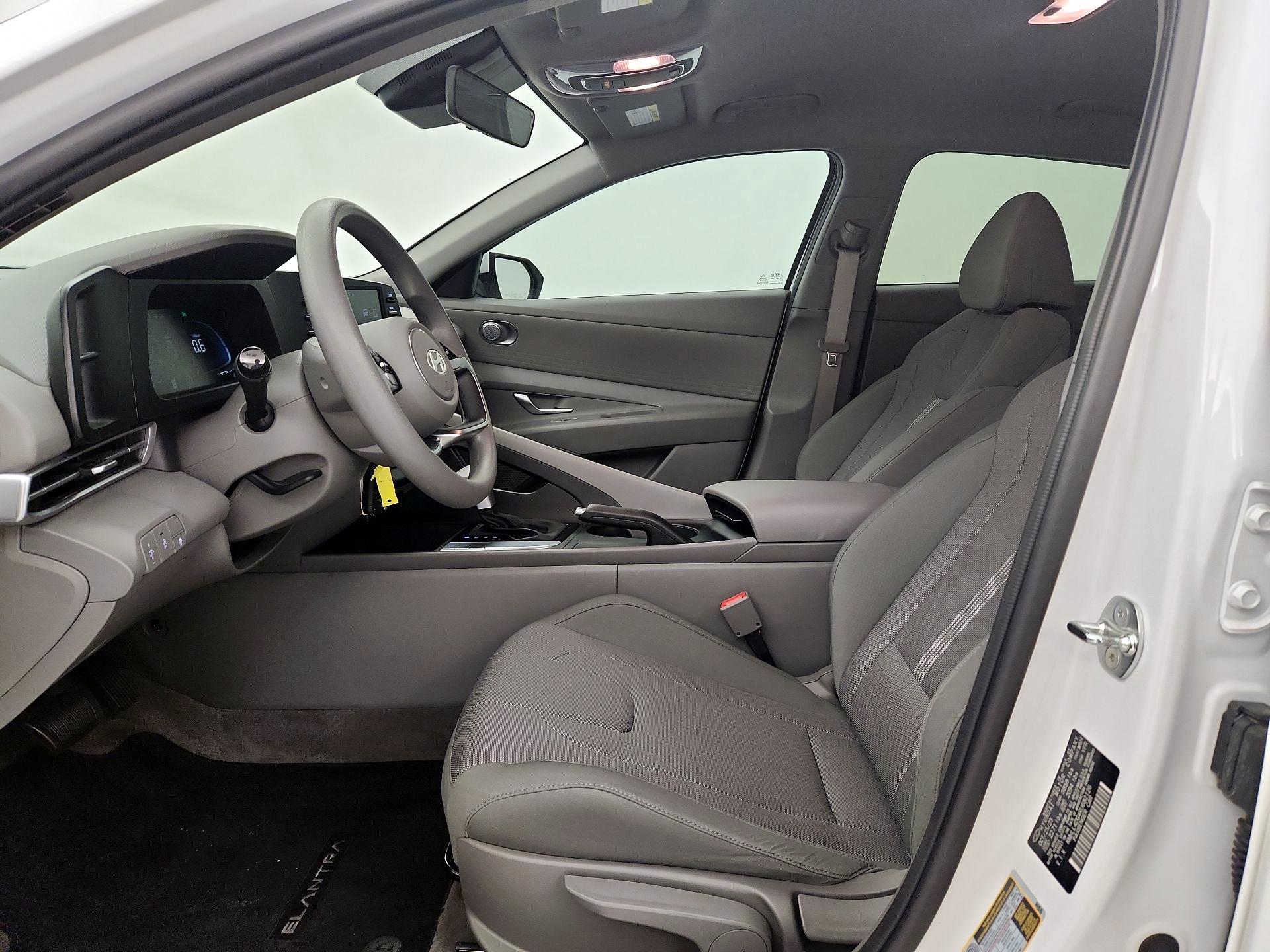 Thumbnail: 2024 Hyundai Elantra - 11