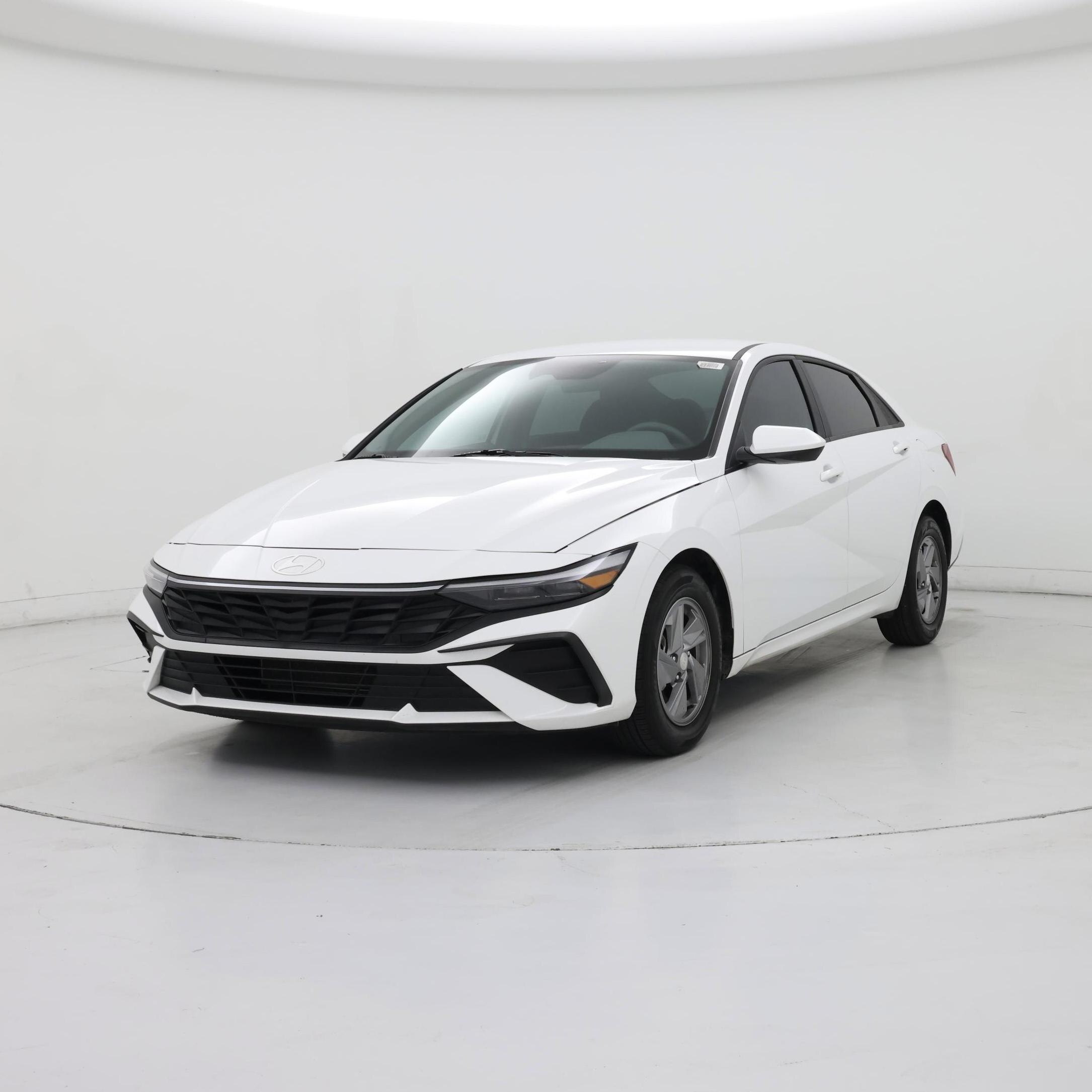 Thumbnail: 2024 Hyundai Elantra - 4
