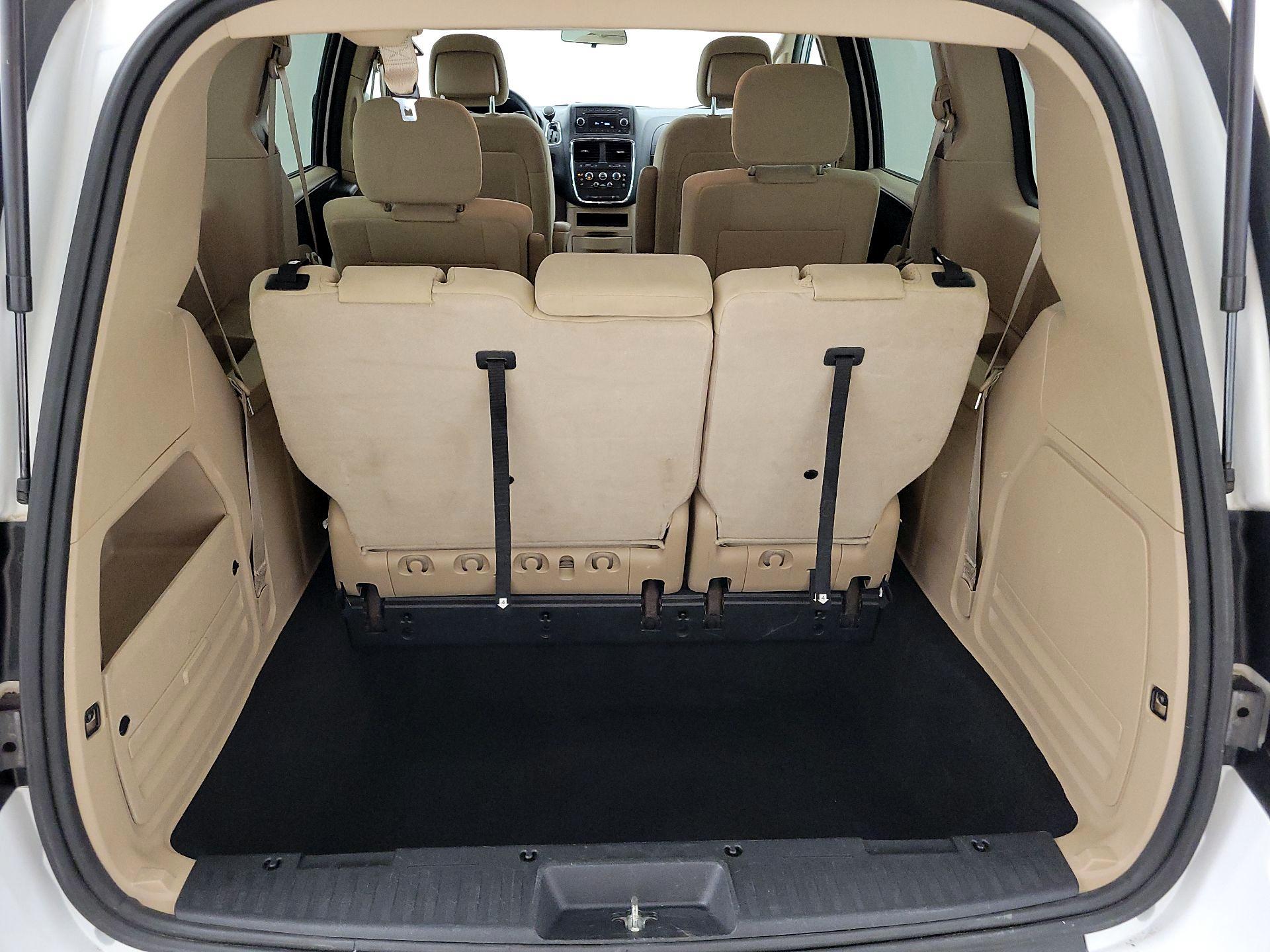 Thumbnail: 2016 Dodge Grand Caravan - 20