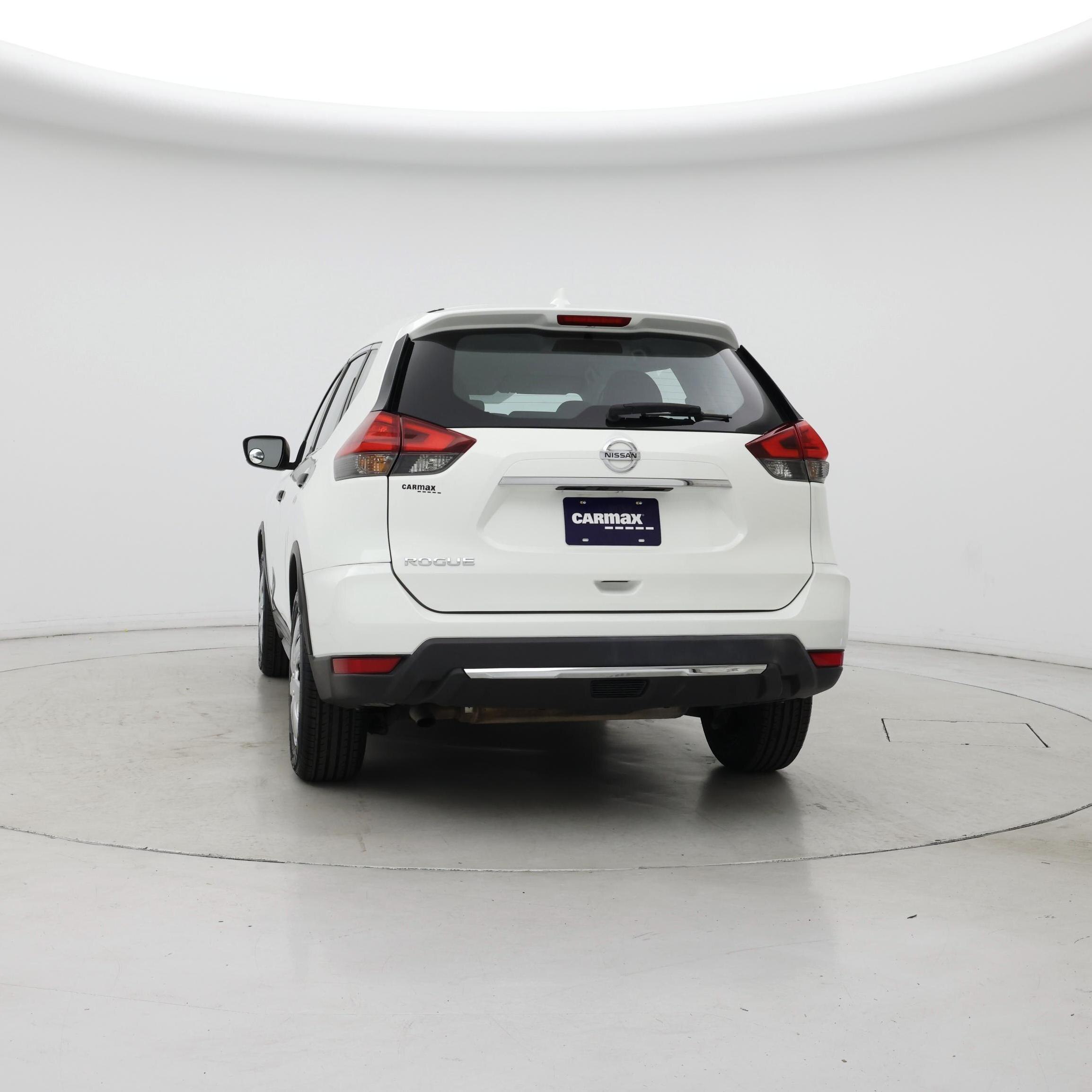 Thumbnail: 2017 Nissan Rogue - 6