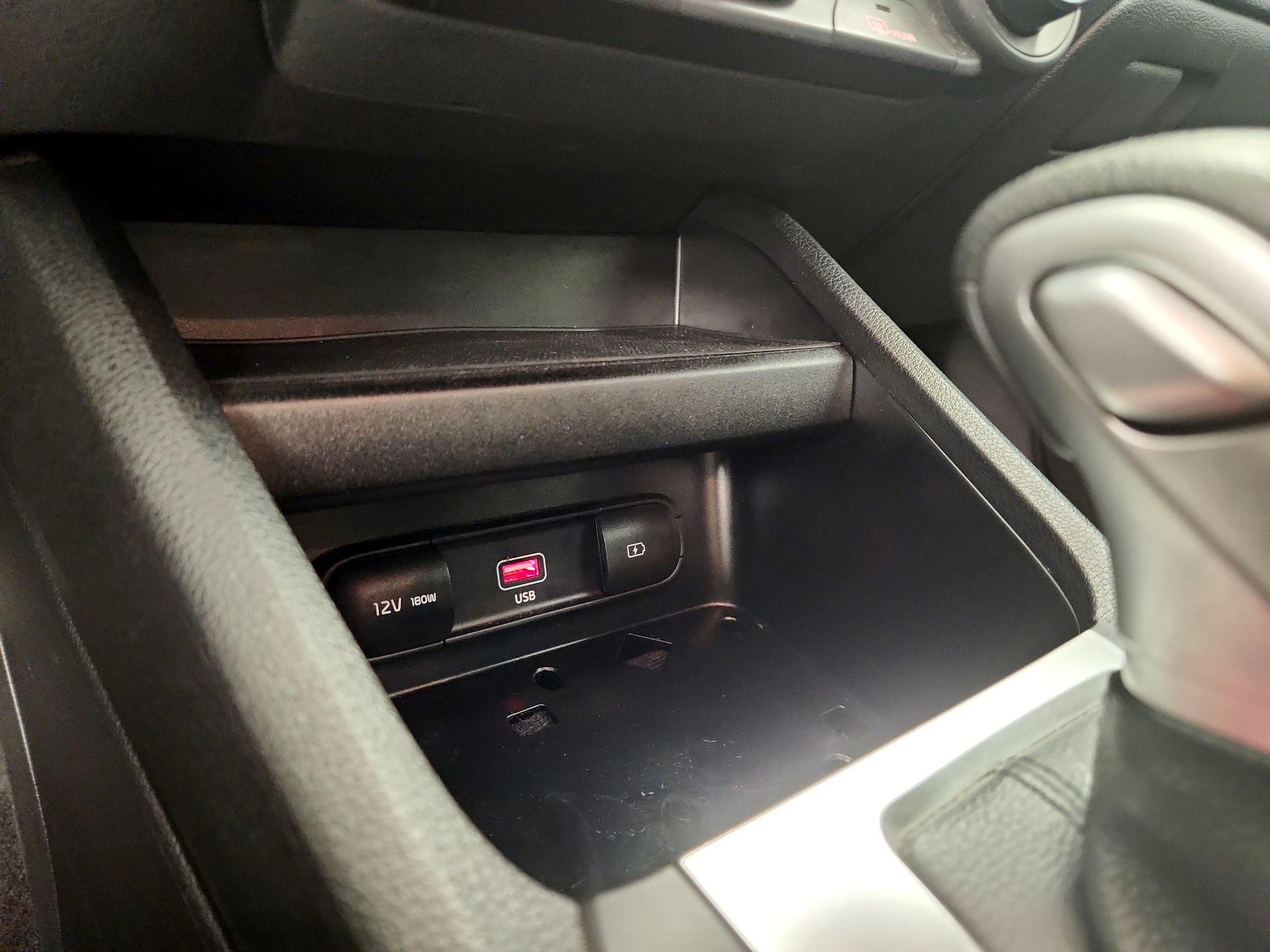 Thumbnail: 2024 Kia Forte - 16