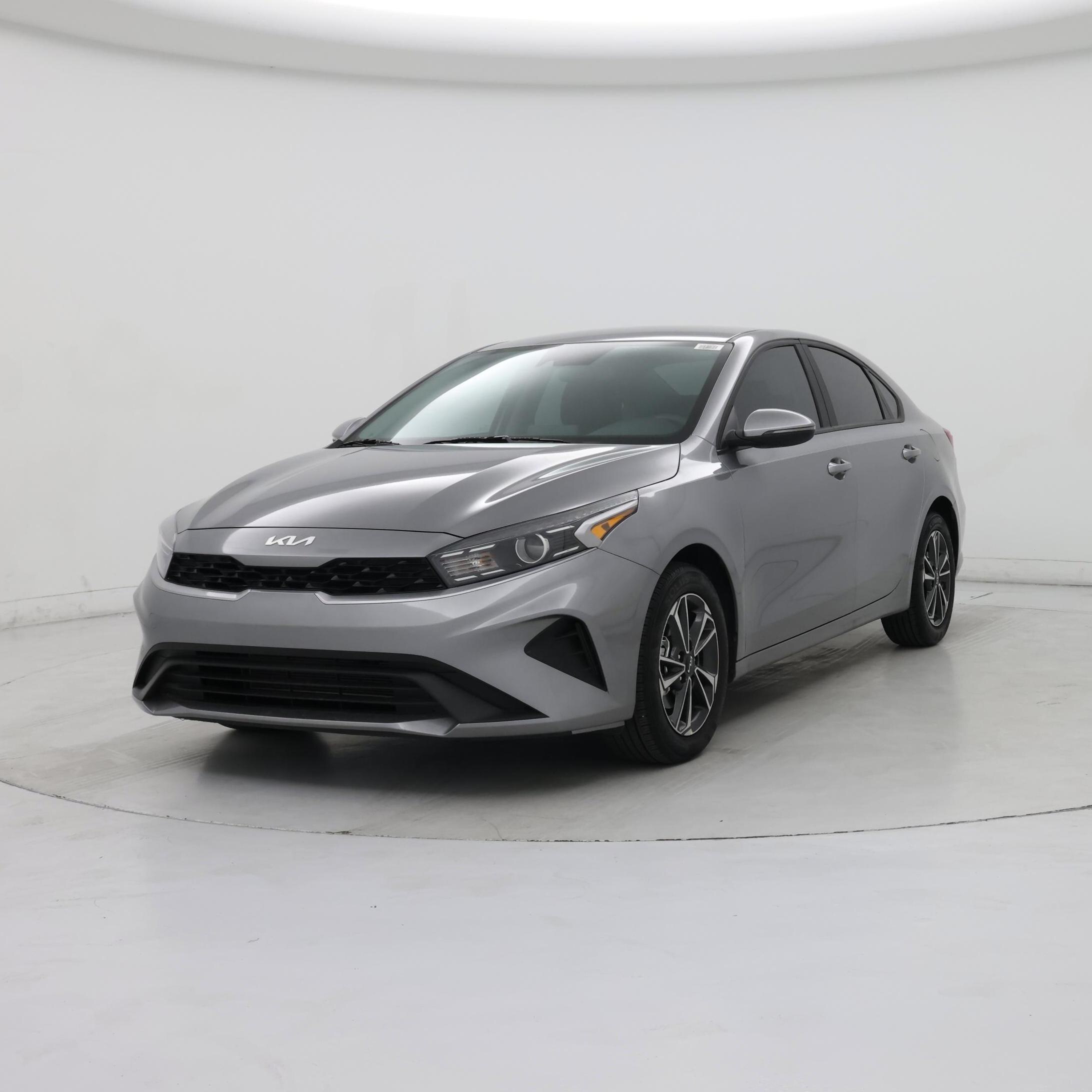 Thumbnail: 2024 Kia Forte - 4