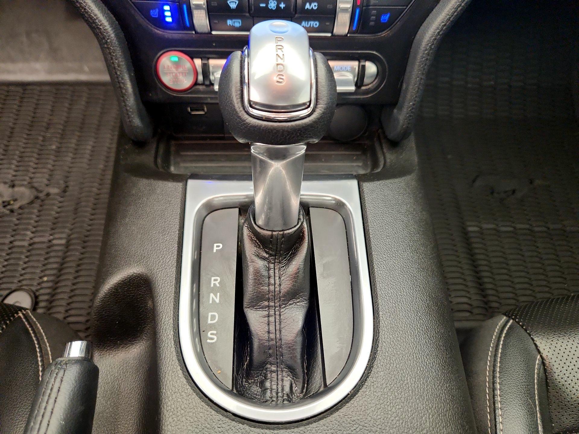 Thumbnail: 2022 Ford Mustang - 17