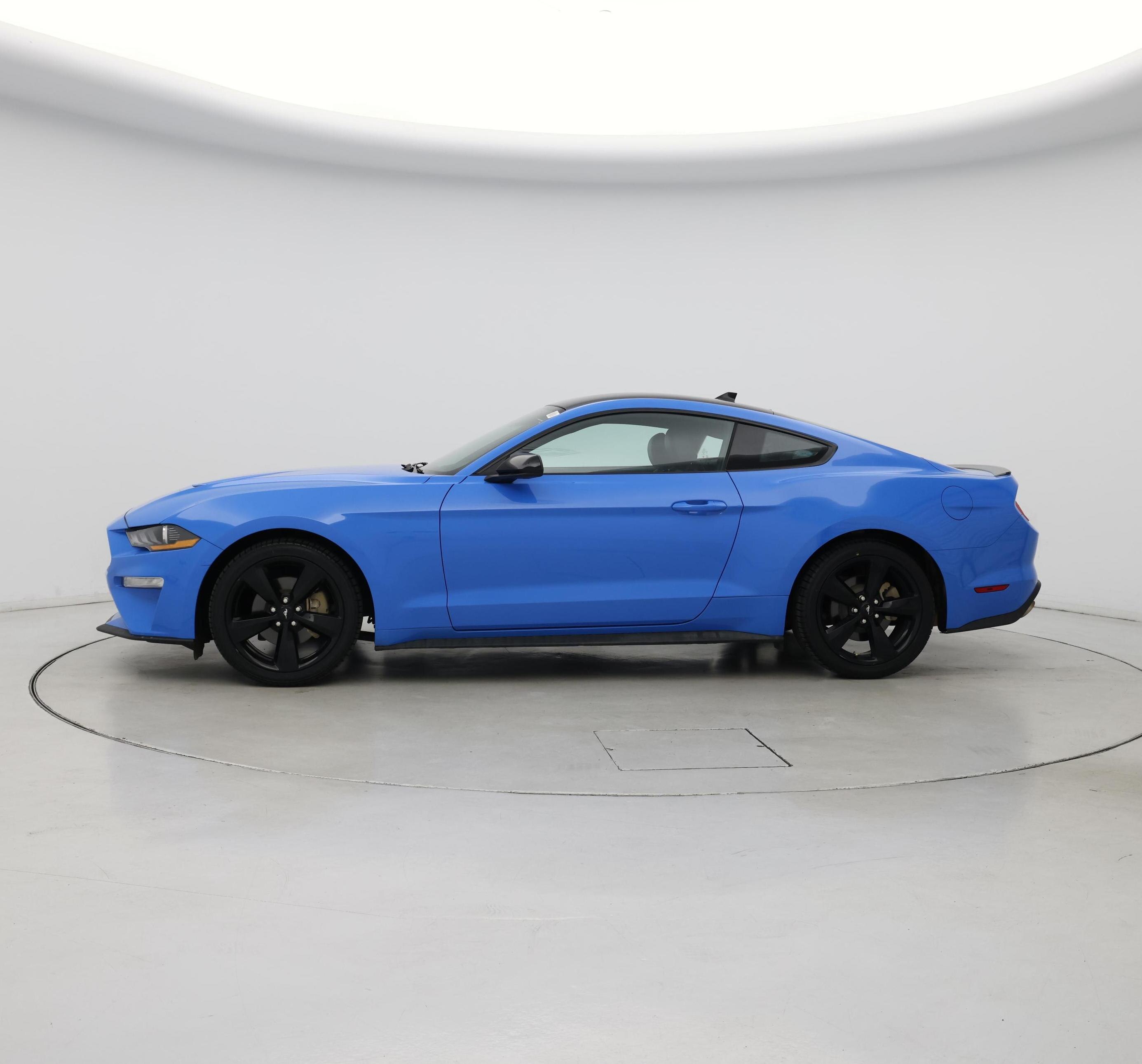 Thumbnail: 2022 Ford Mustang - 3