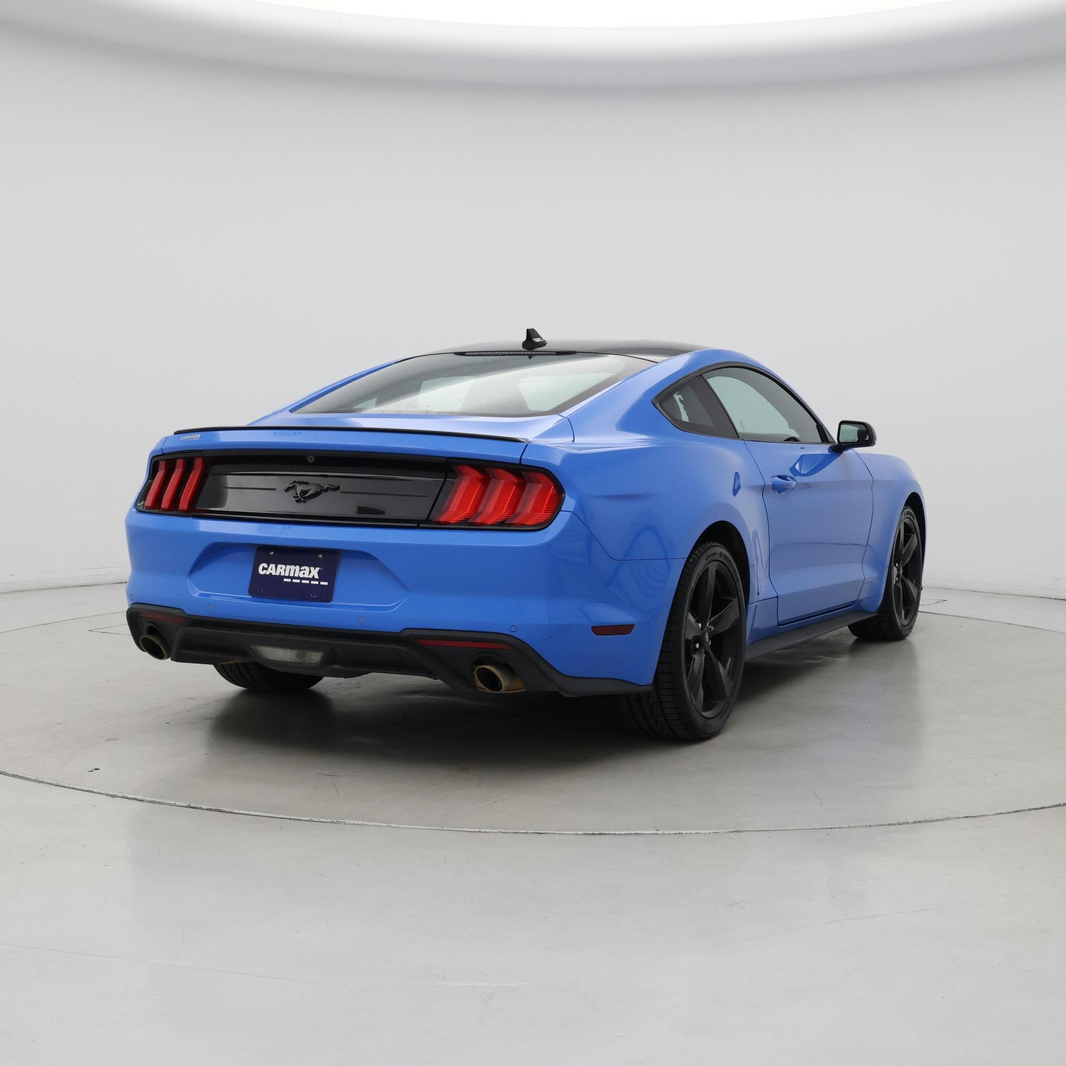 Thumbnail: 2022 Ford Mustang - 8