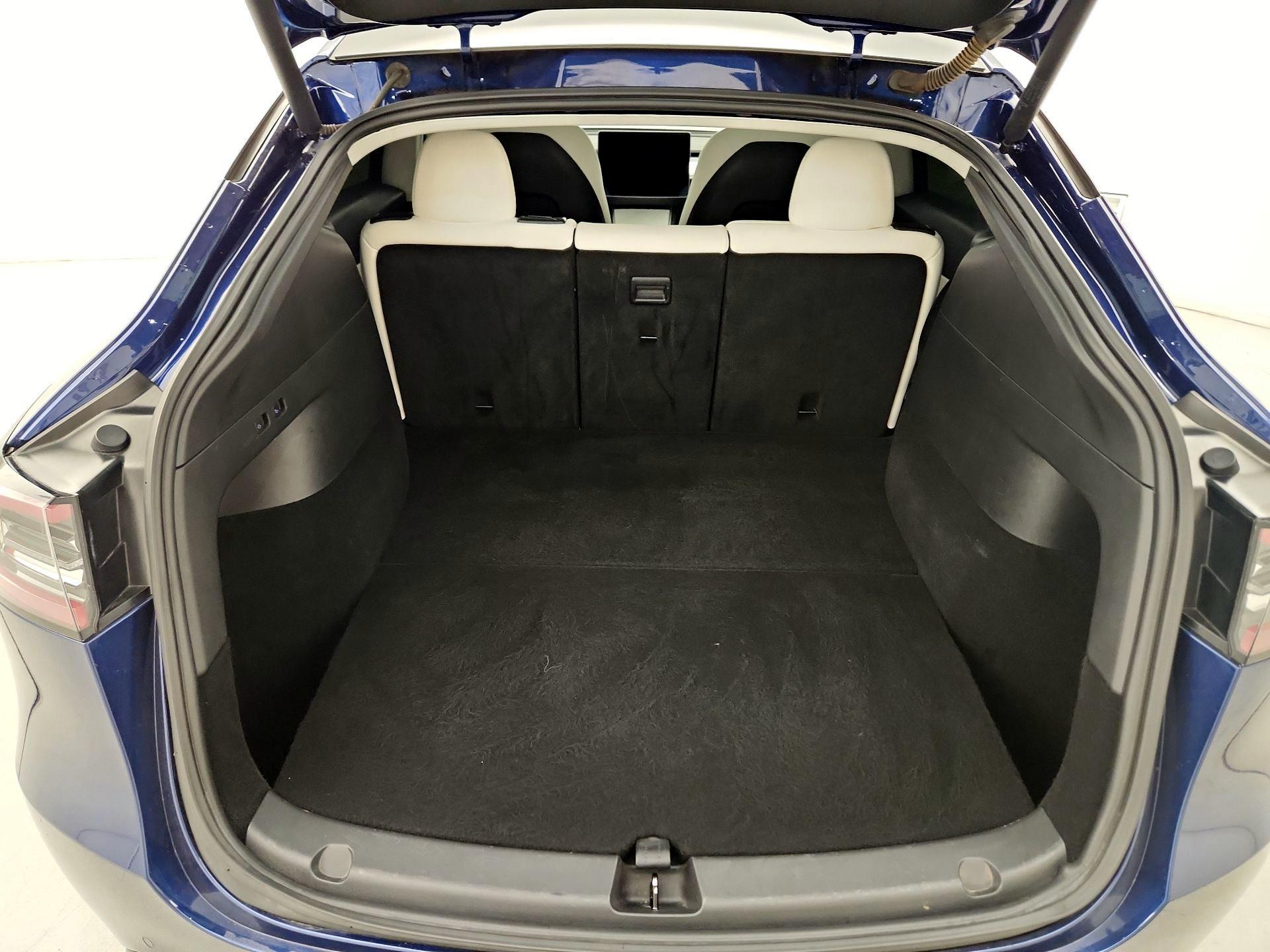 Thumbnail: 2020 Tesla Model Y - 20