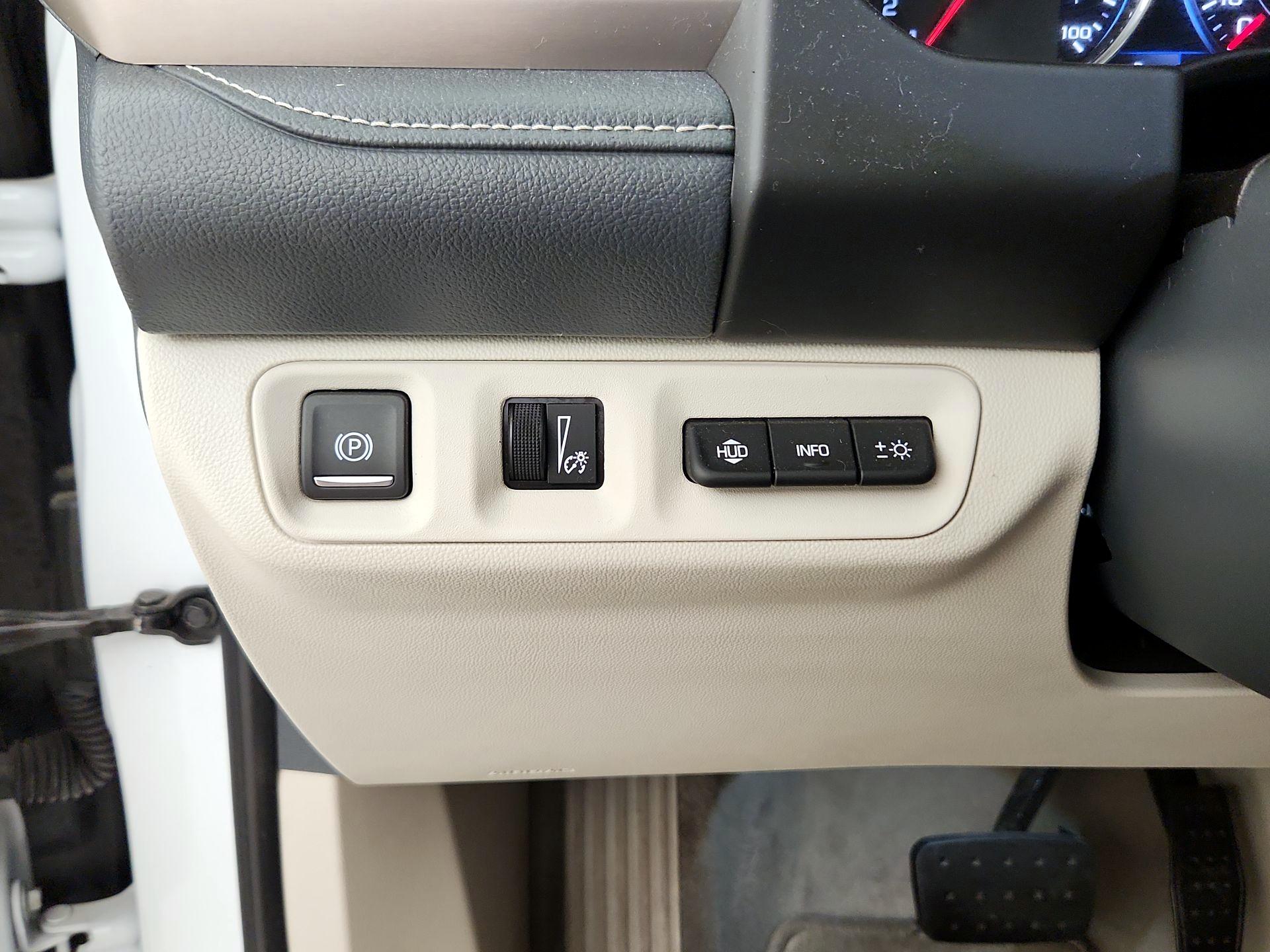 Thumbnail: 2020 GMC Acadia - 13