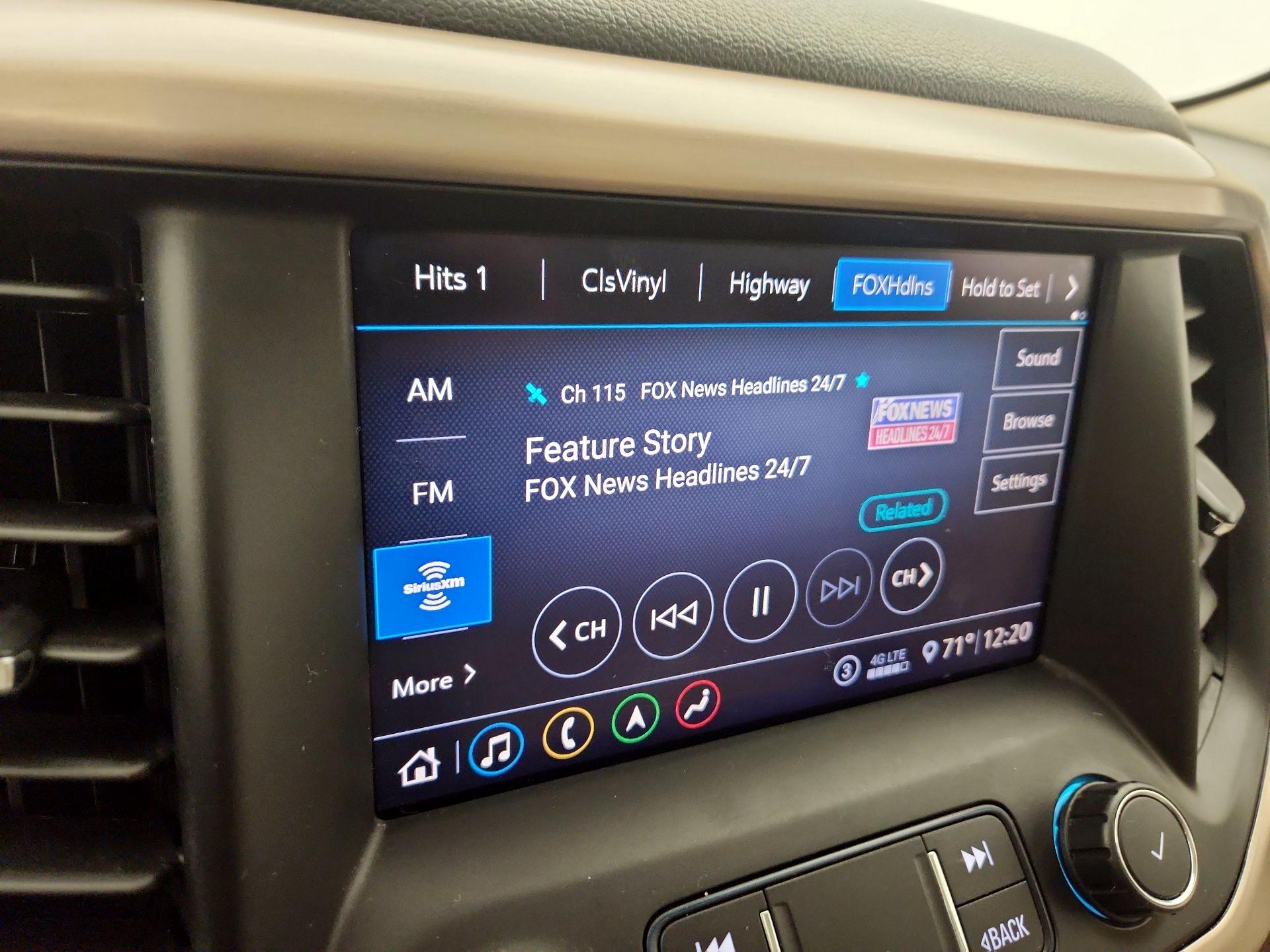 Thumbnail: 2020 GMC Acadia - 16