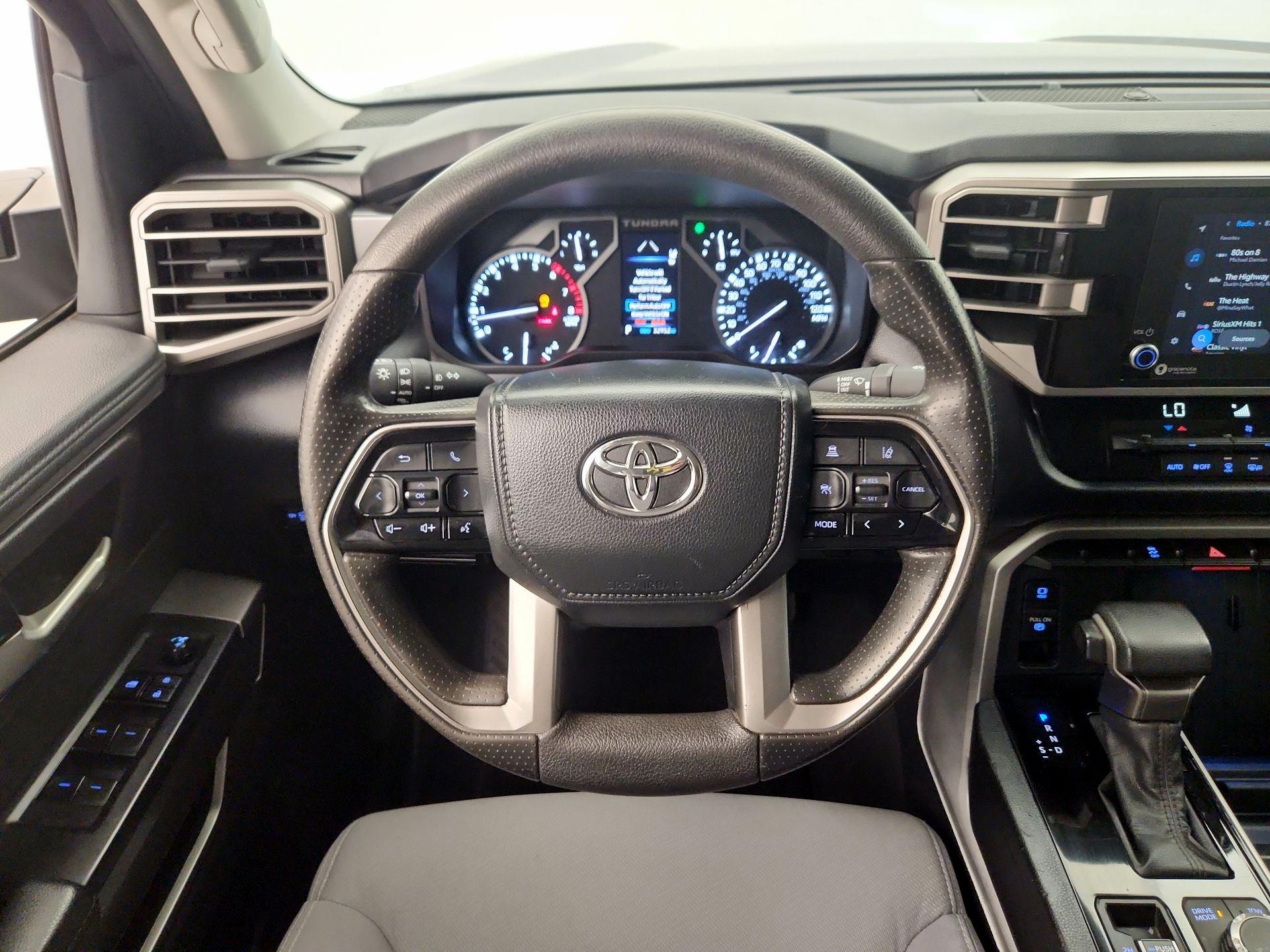Thumbnail: 2024 Toyota Tundra - 10