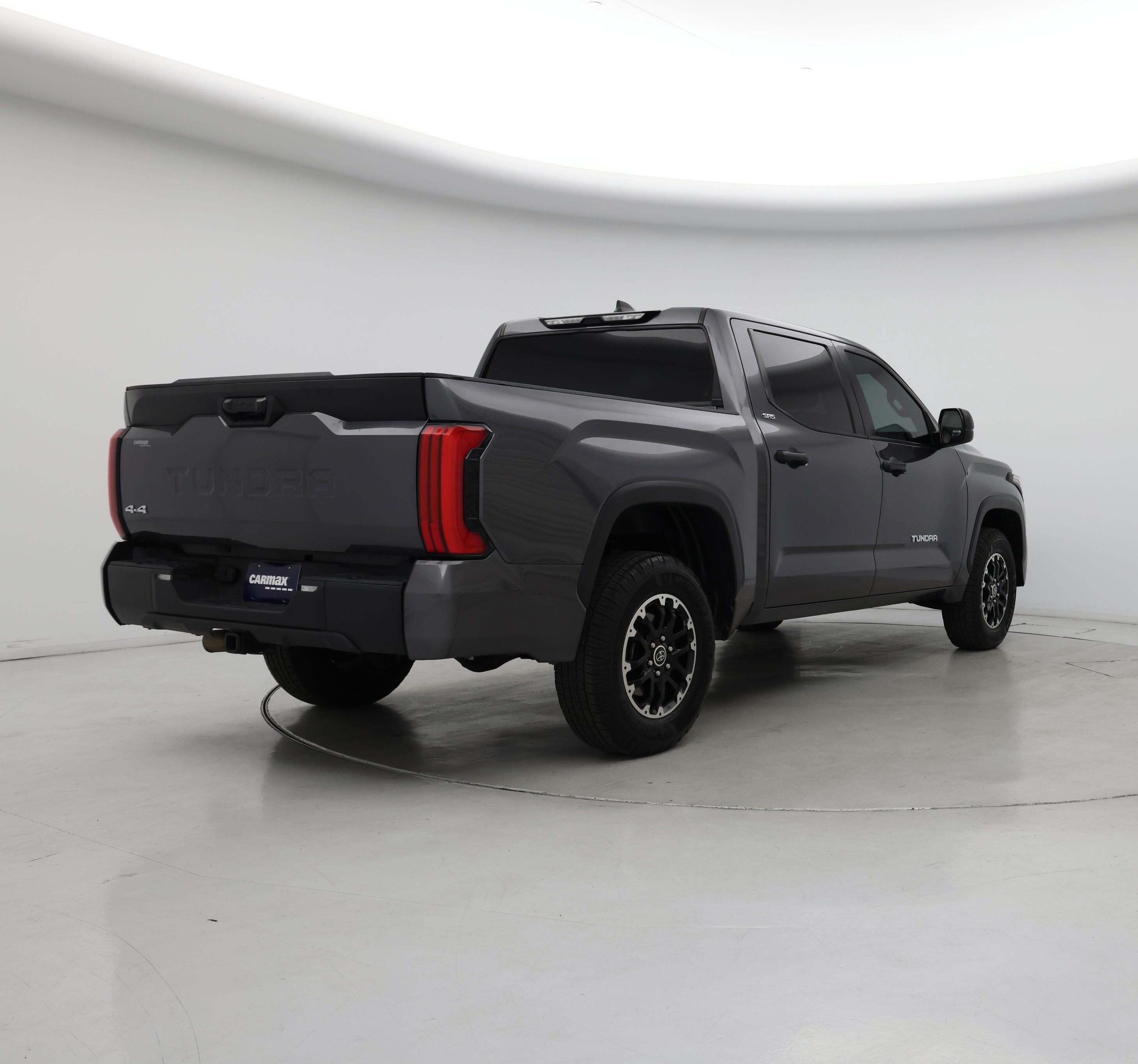 Thumbnail: 2024 Toyota Tundra - 8