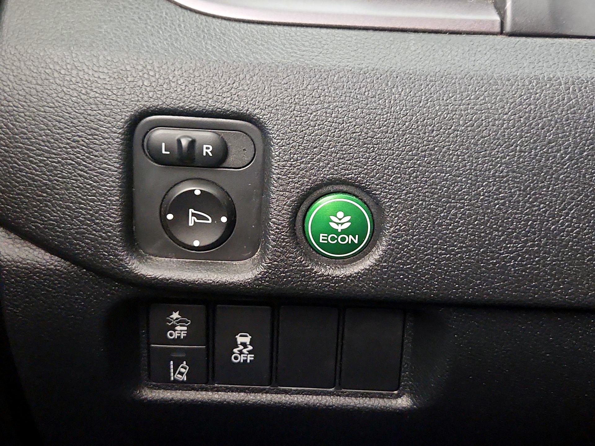Thumbnail: 2020 Honda Passport - 13