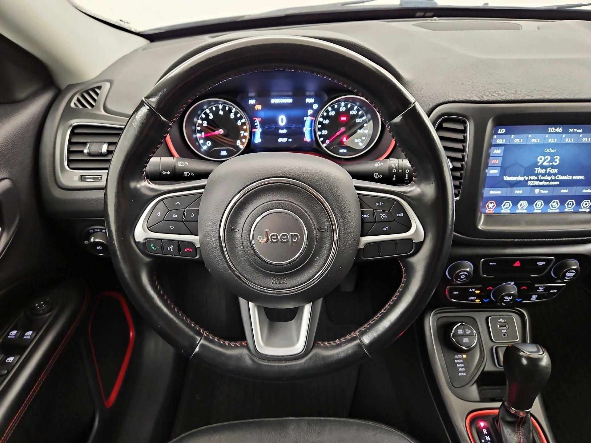 Thumbnail: 2020 Jeep Compass - 10