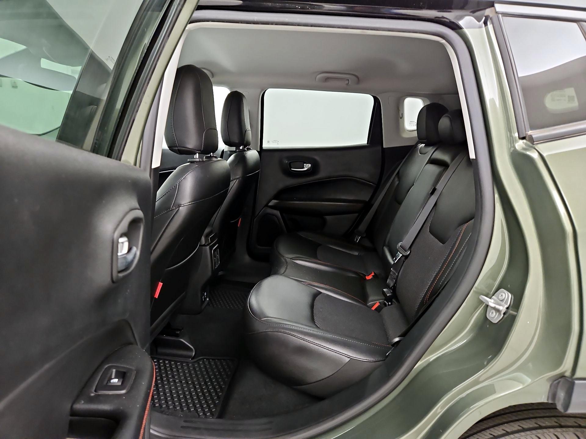 Thumbnail: 2020 Jeep Compass - 19