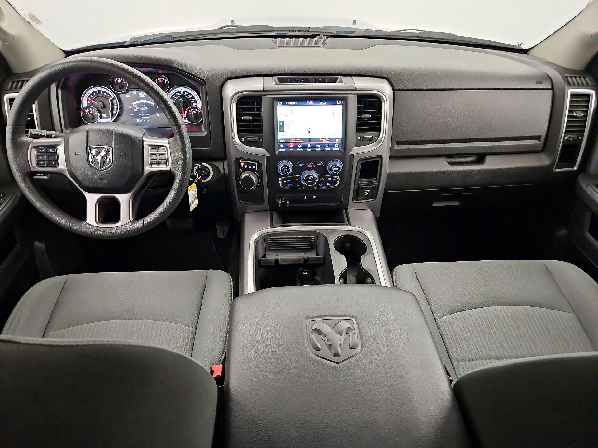 Thumbnail: 2022 RAM 1500 Classic - 9