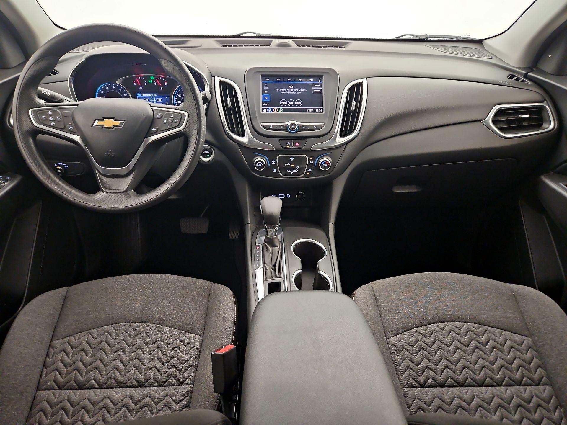Thumbnail: 2022 Chevrolet Equinox - 9