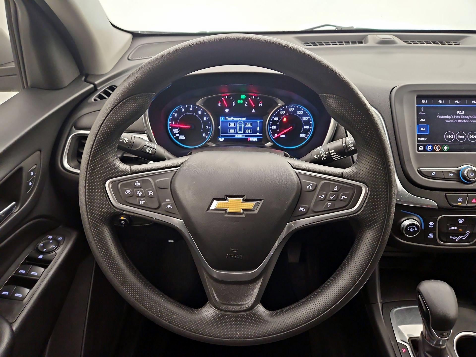 Thumbnail: 2022 Chevrolet Equinox - 10