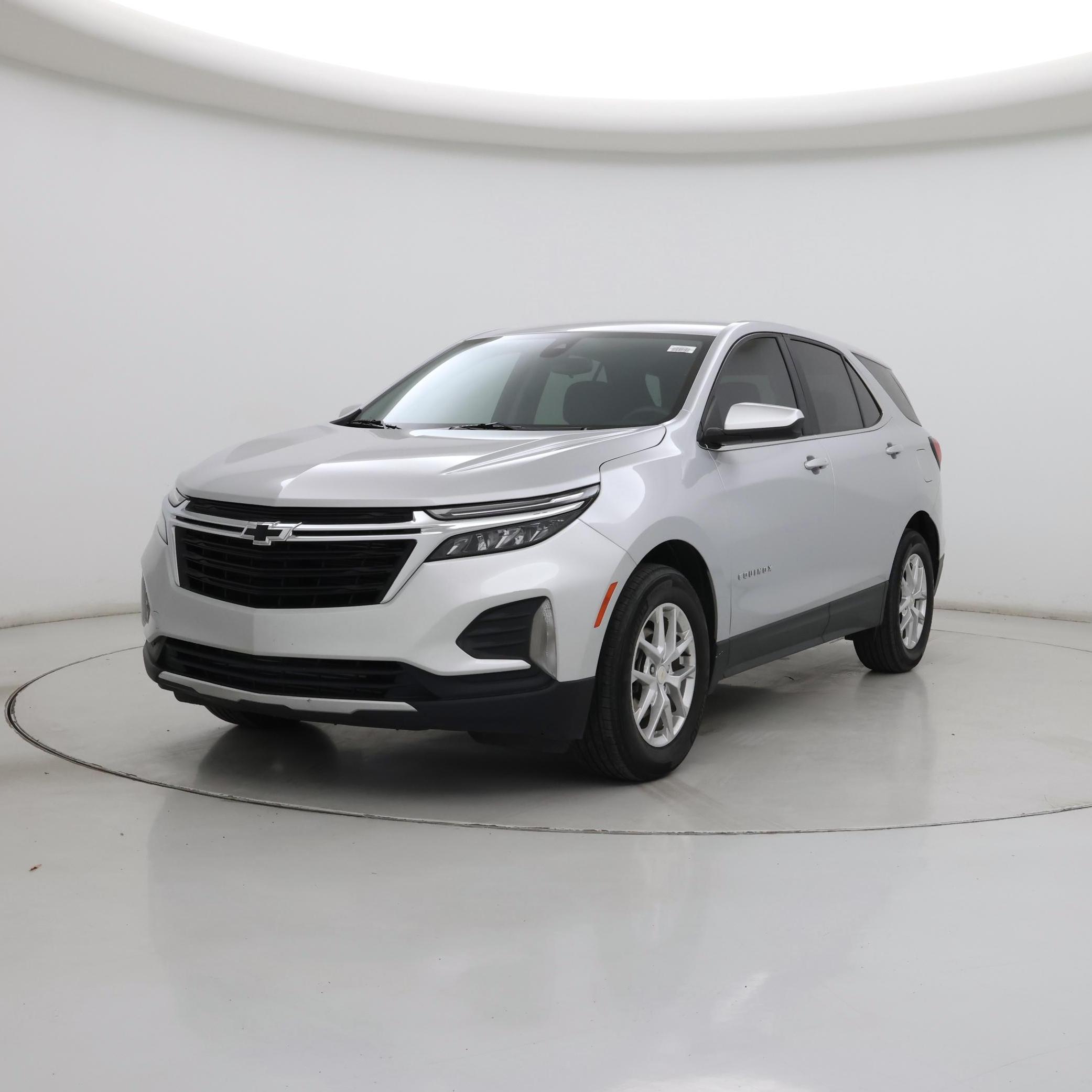 Thumbnail: 2022 Chevrolet Equinox - 4