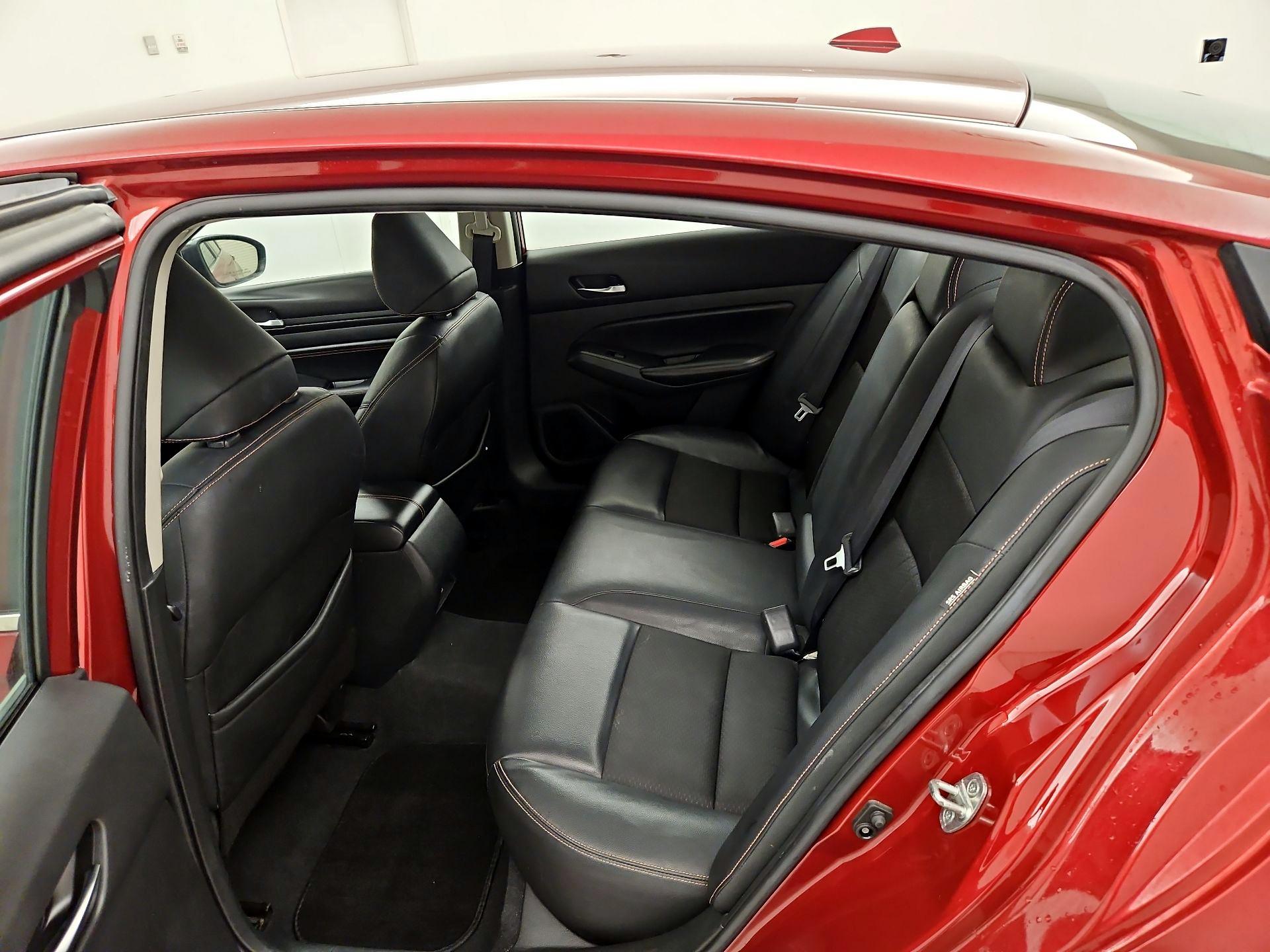 Thumbnail: 2021 Nissan Altima - 19