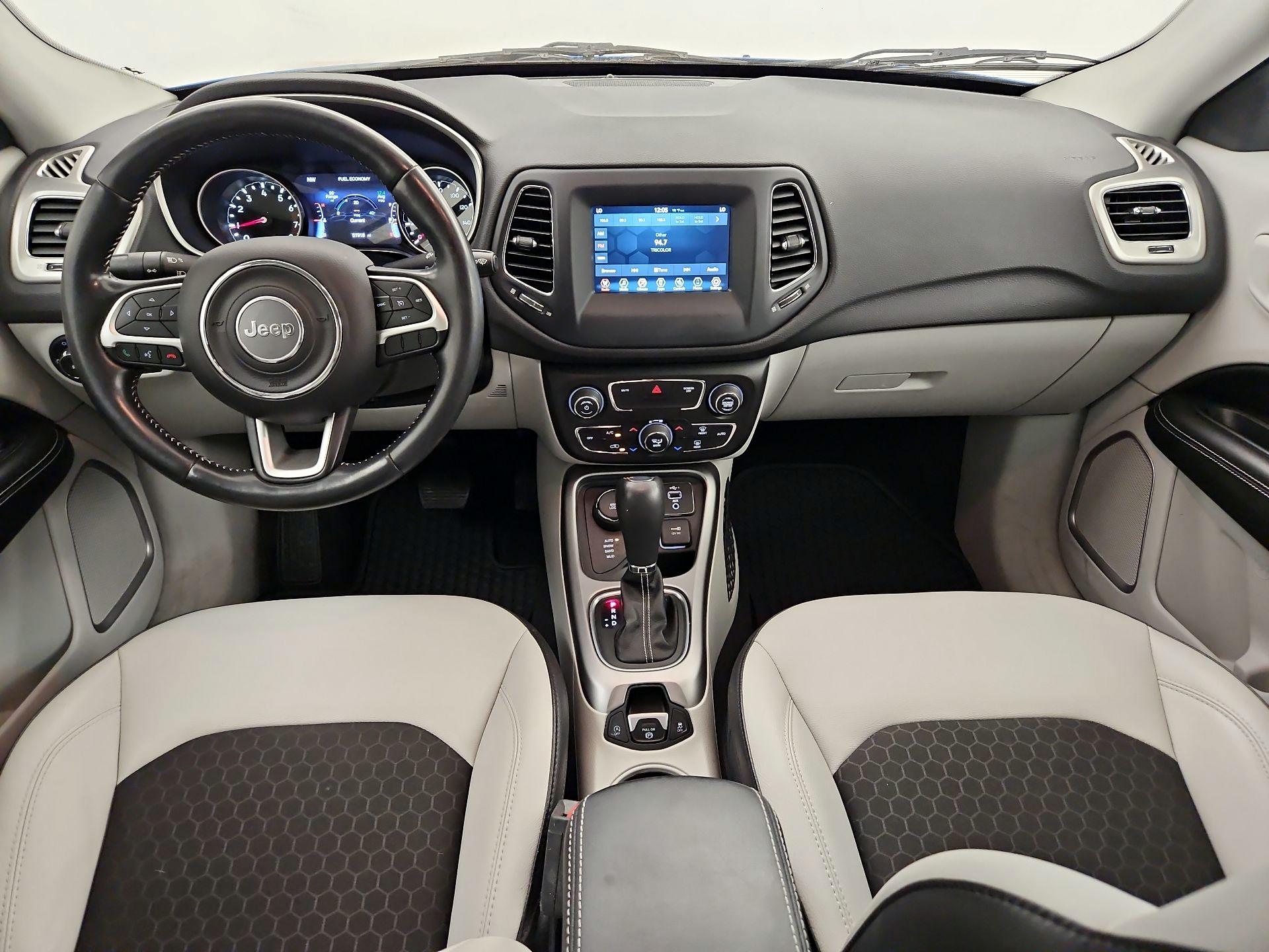 Thumbnail: 2021 Jeep Compass - 9