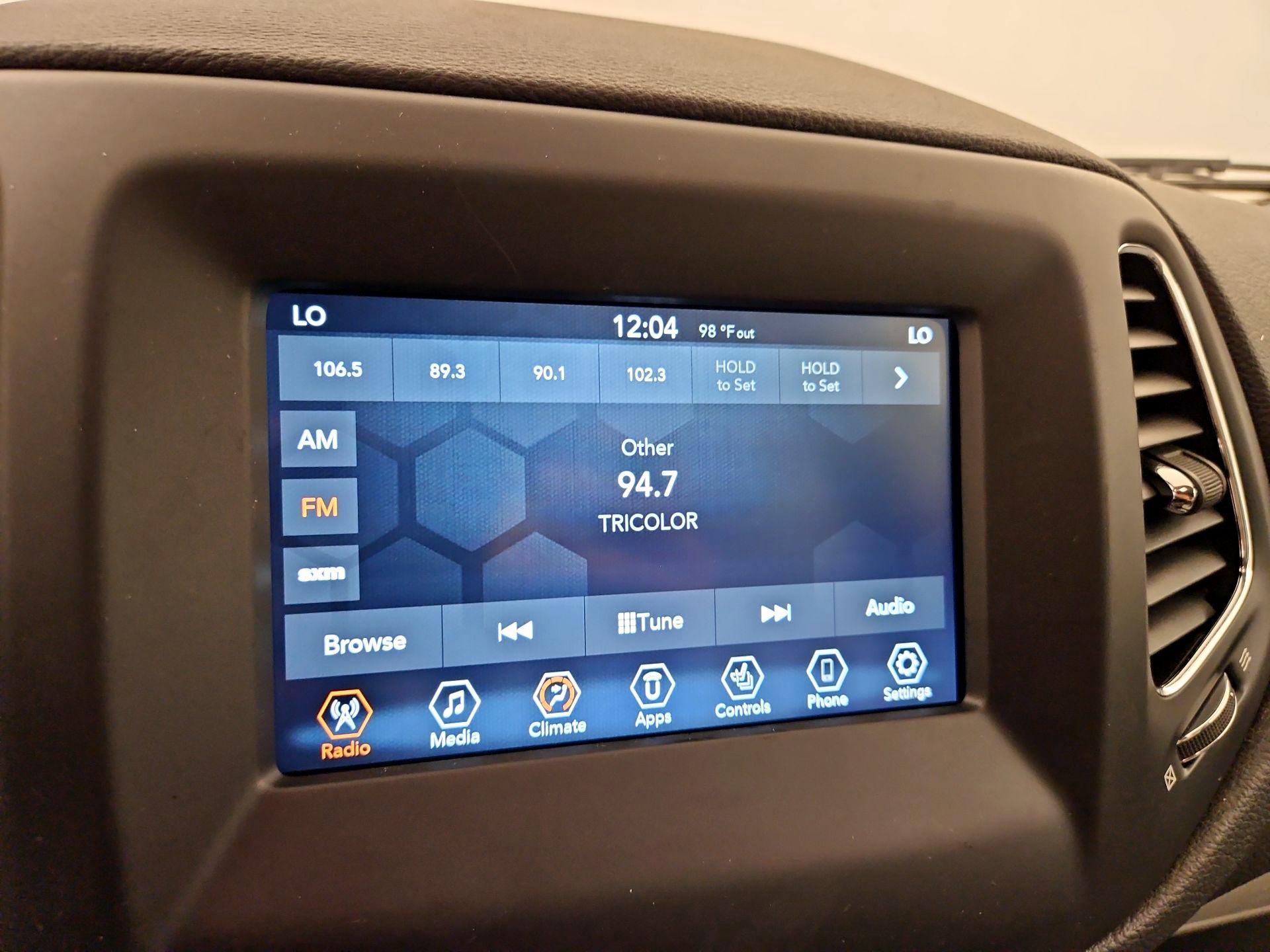 Thumbnail: 2021 Jeep Compass - 15