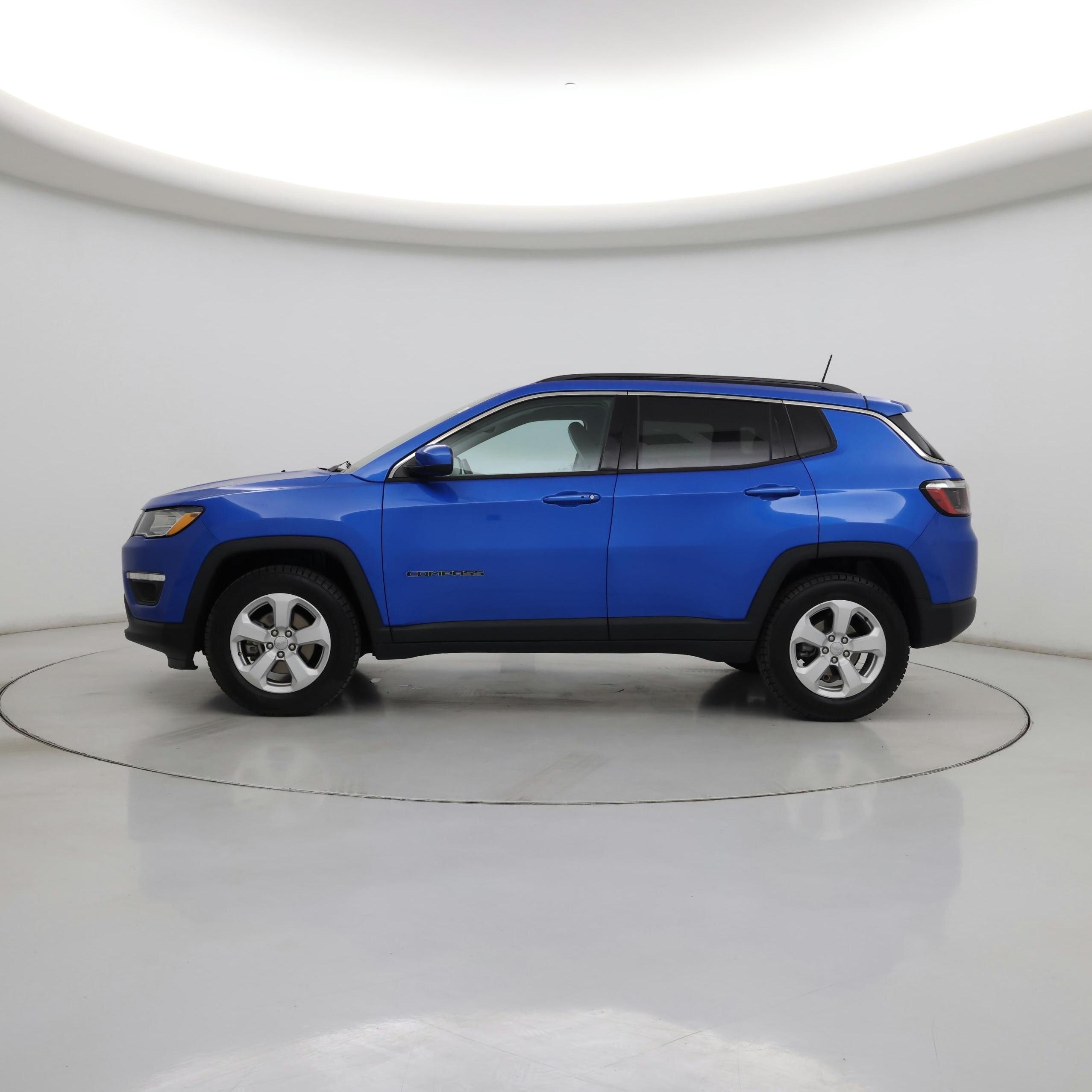 Thumbnail: 2021 Jeep Compass - 3