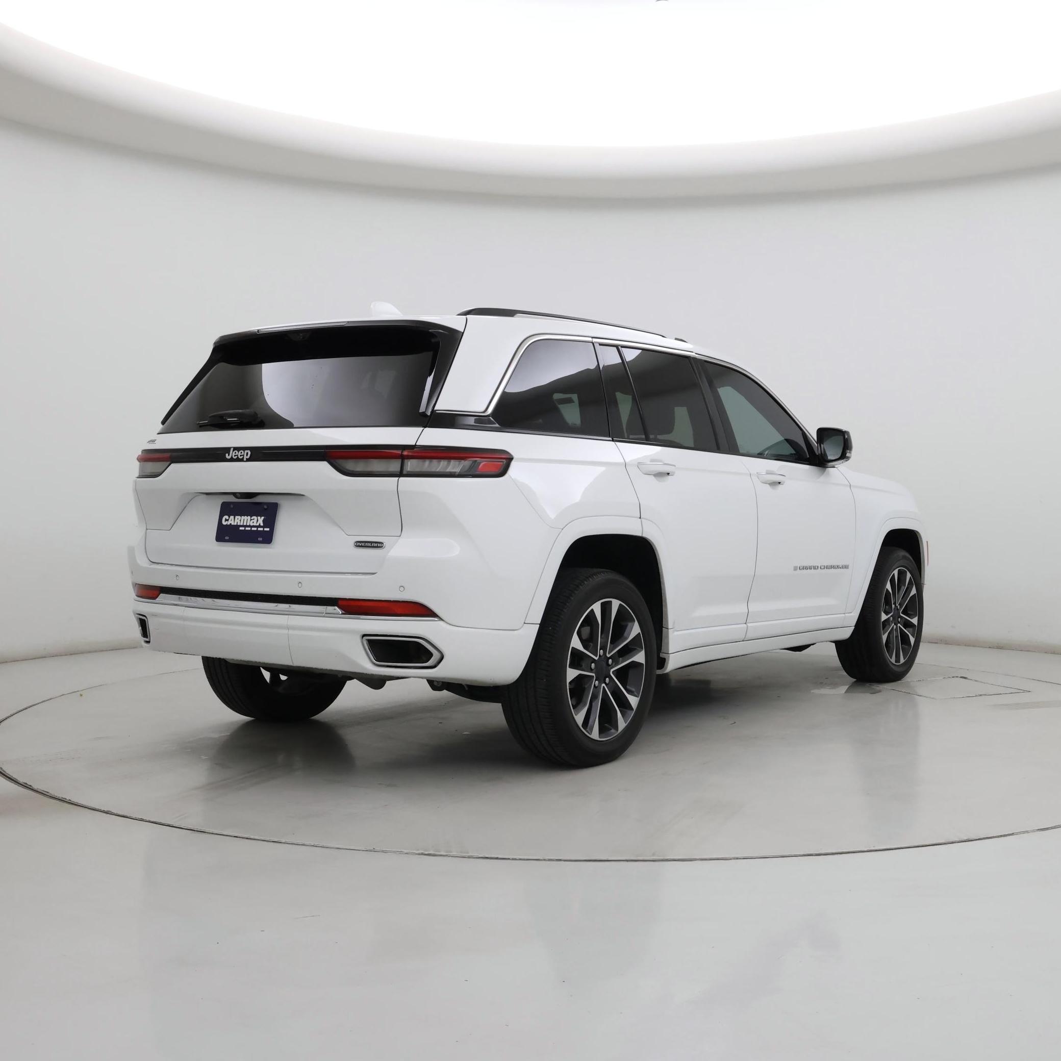 Thumbnail: 2022 Jeep Grand Cherokee - 8