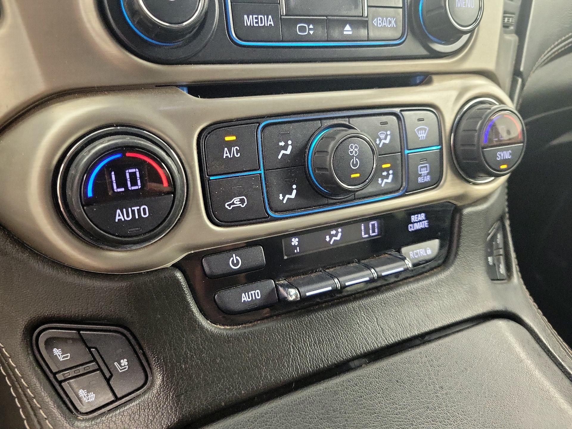Thumbnail: 2019 GMC Yukon XL - 15