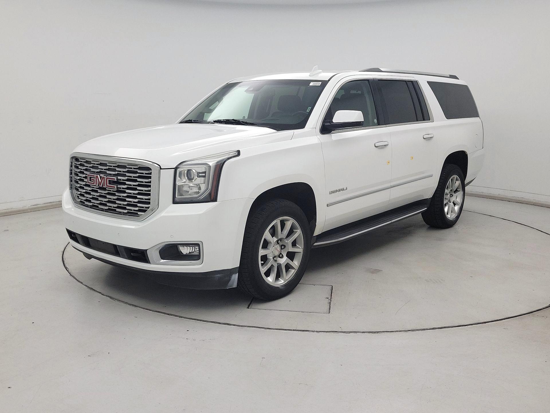 Thumbnail: 2019 GMC Yukon XL - 3