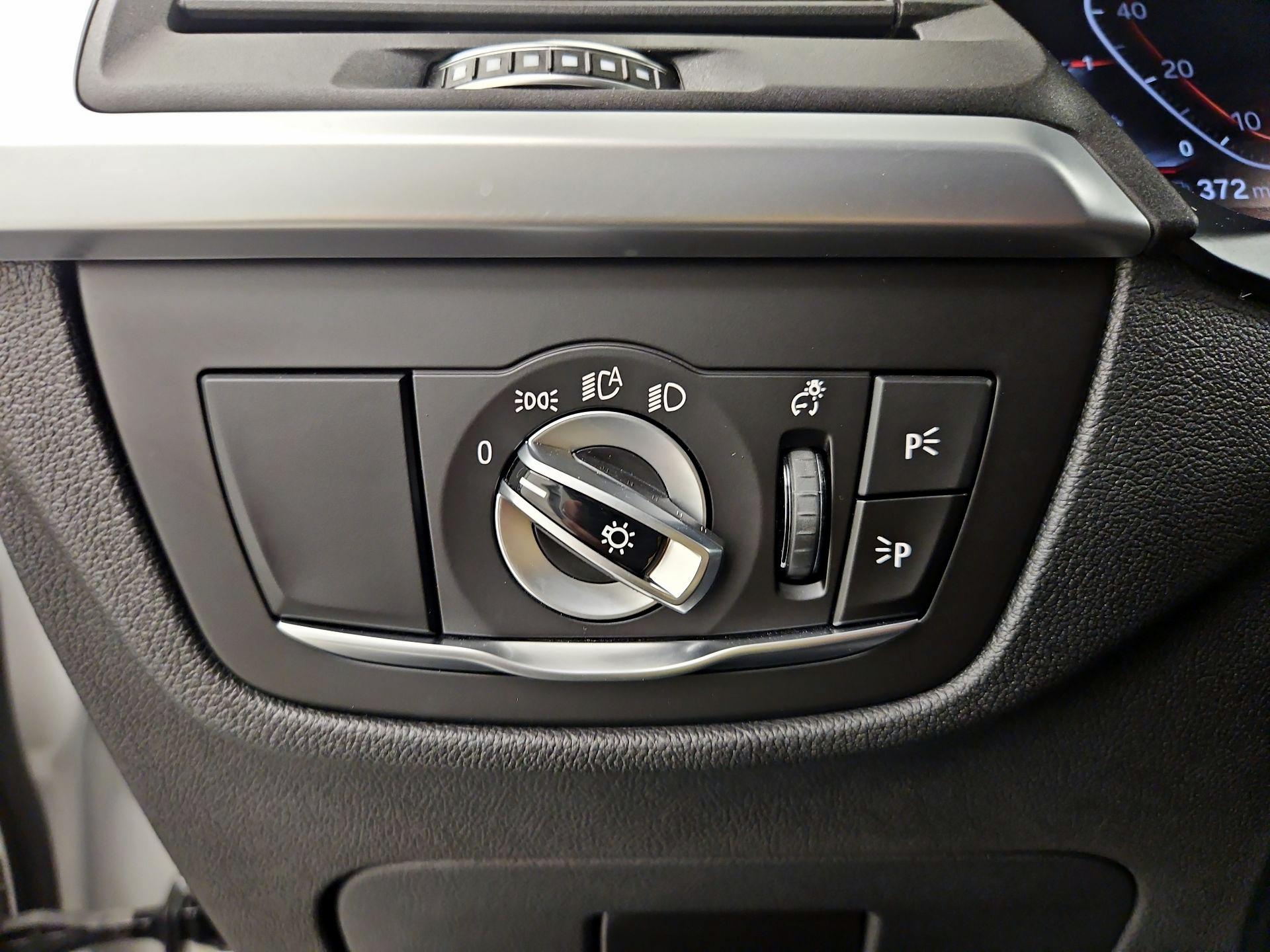 Thumbnail: 2022 BMW X3 - 13