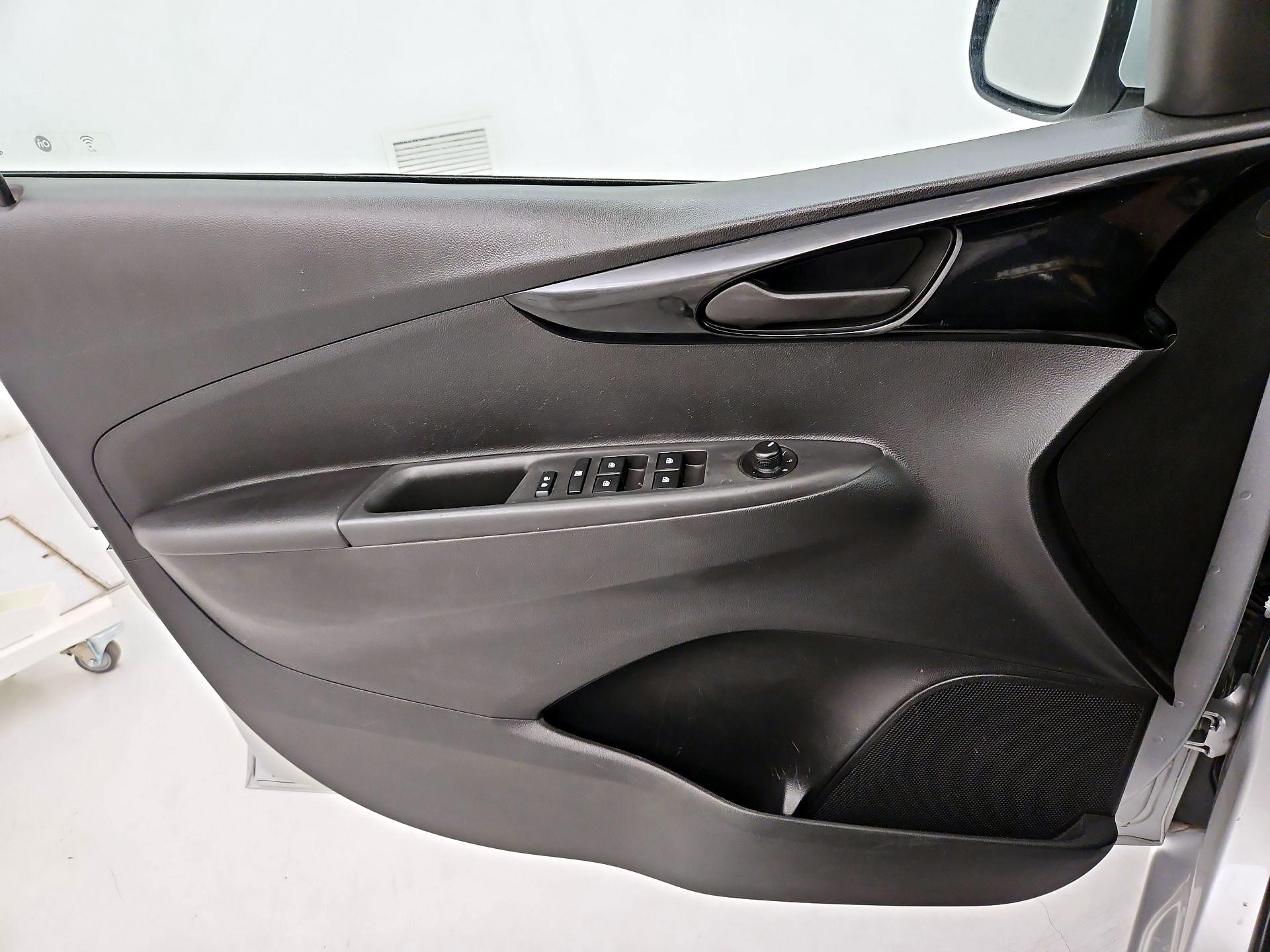 Thumbnail: 2022 Chevrolet Spark - 12