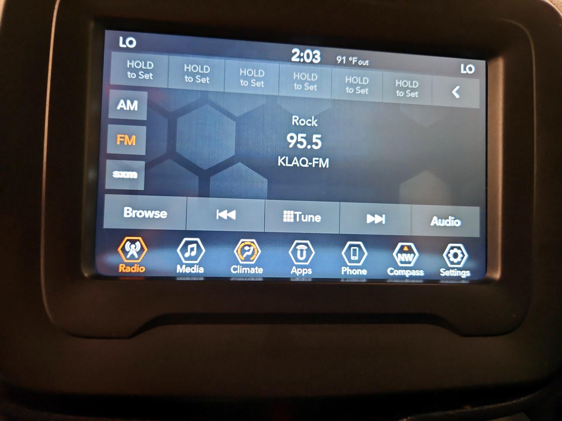 Thumbnail: 2020 Jeep Renegade - 15
